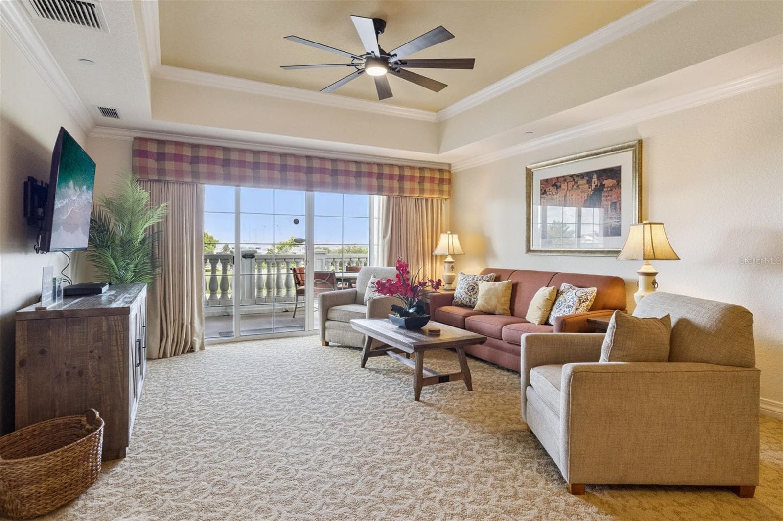 Condominium at 1100 SUNSET VIEW CIR #402, REUNION, photo 5 of 52