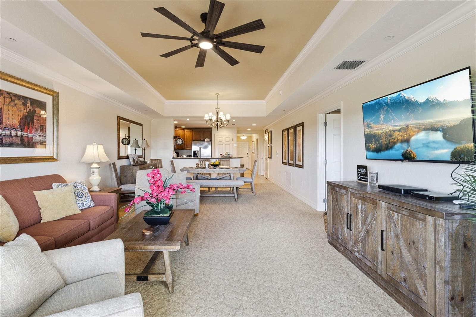 Condominium at 1100 SUNSET VIEW CIR #402, REUNION, photo 9 of 52