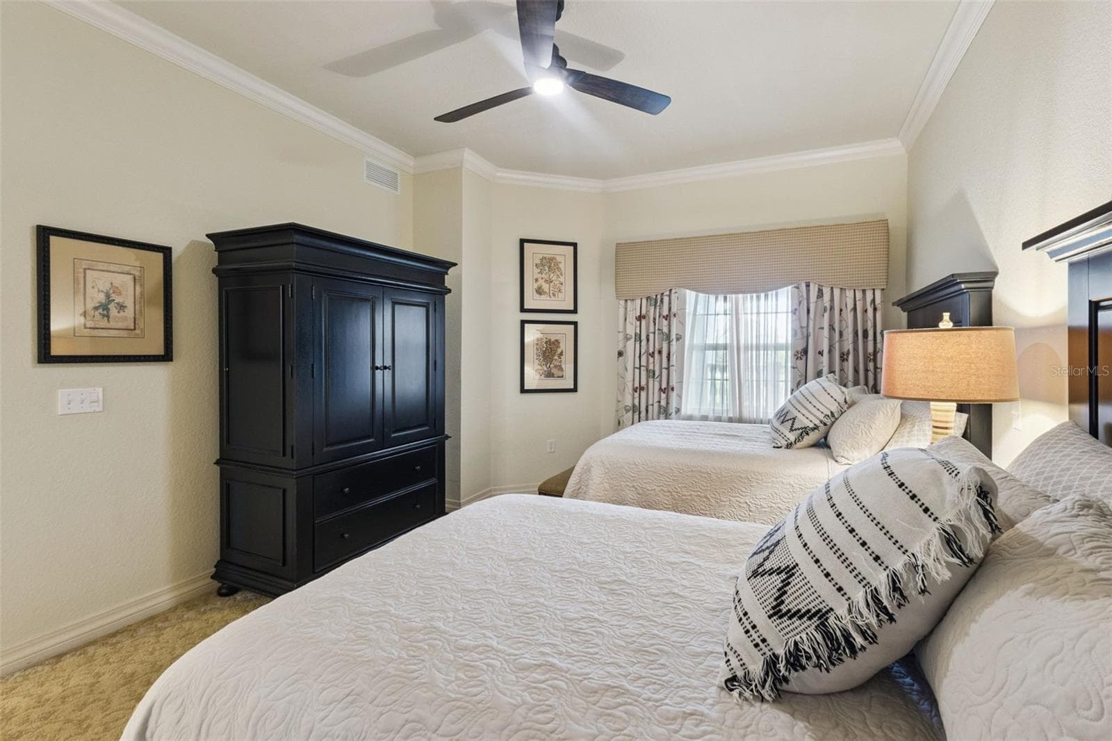Condominium at 1100 SUNSET VIEW CIR #402, REUNION, photo 22 of 52