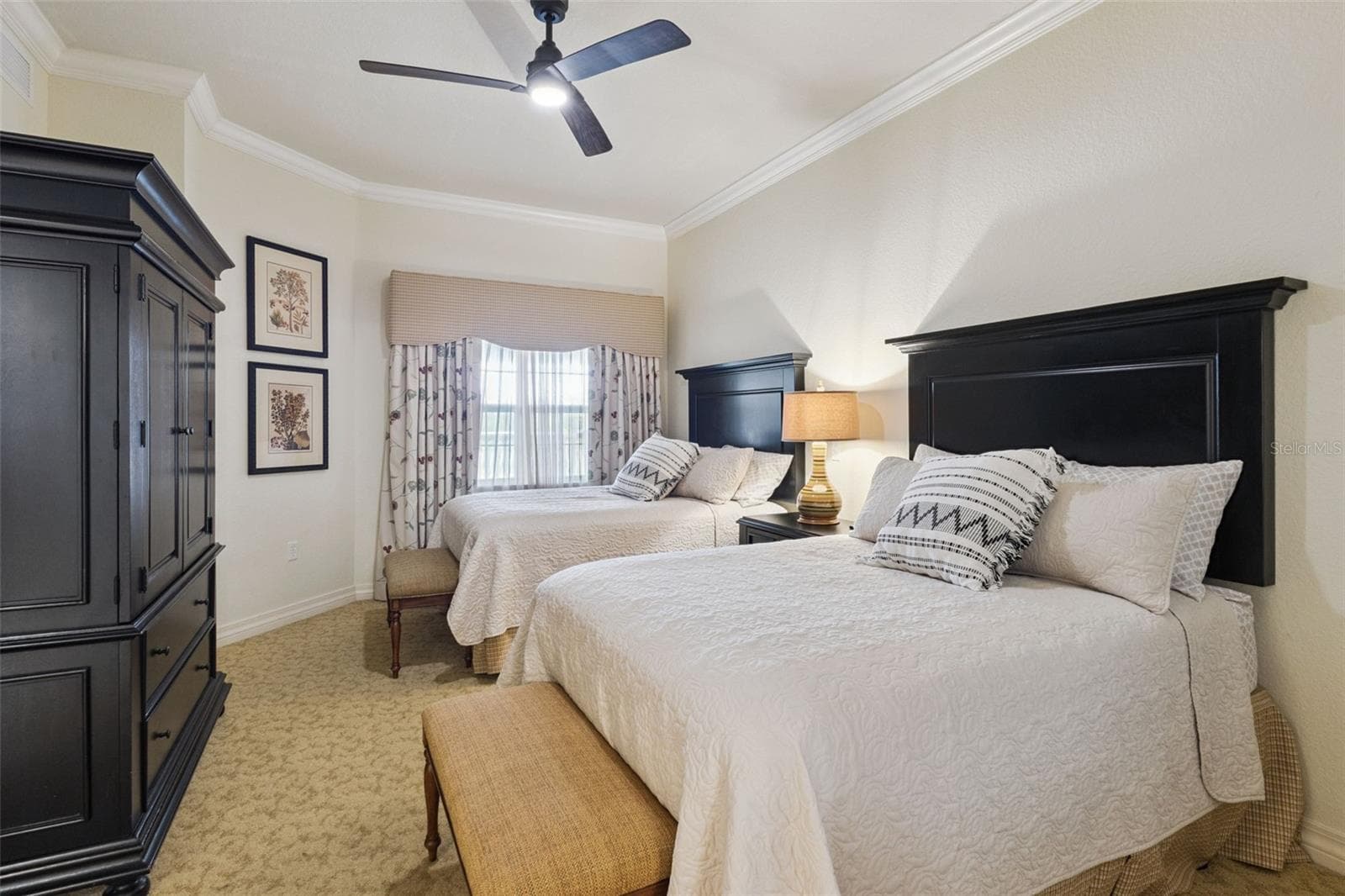 Condominium at 1100 SUNSET VIEW CIR #402, REUNION, photo 23 of 52