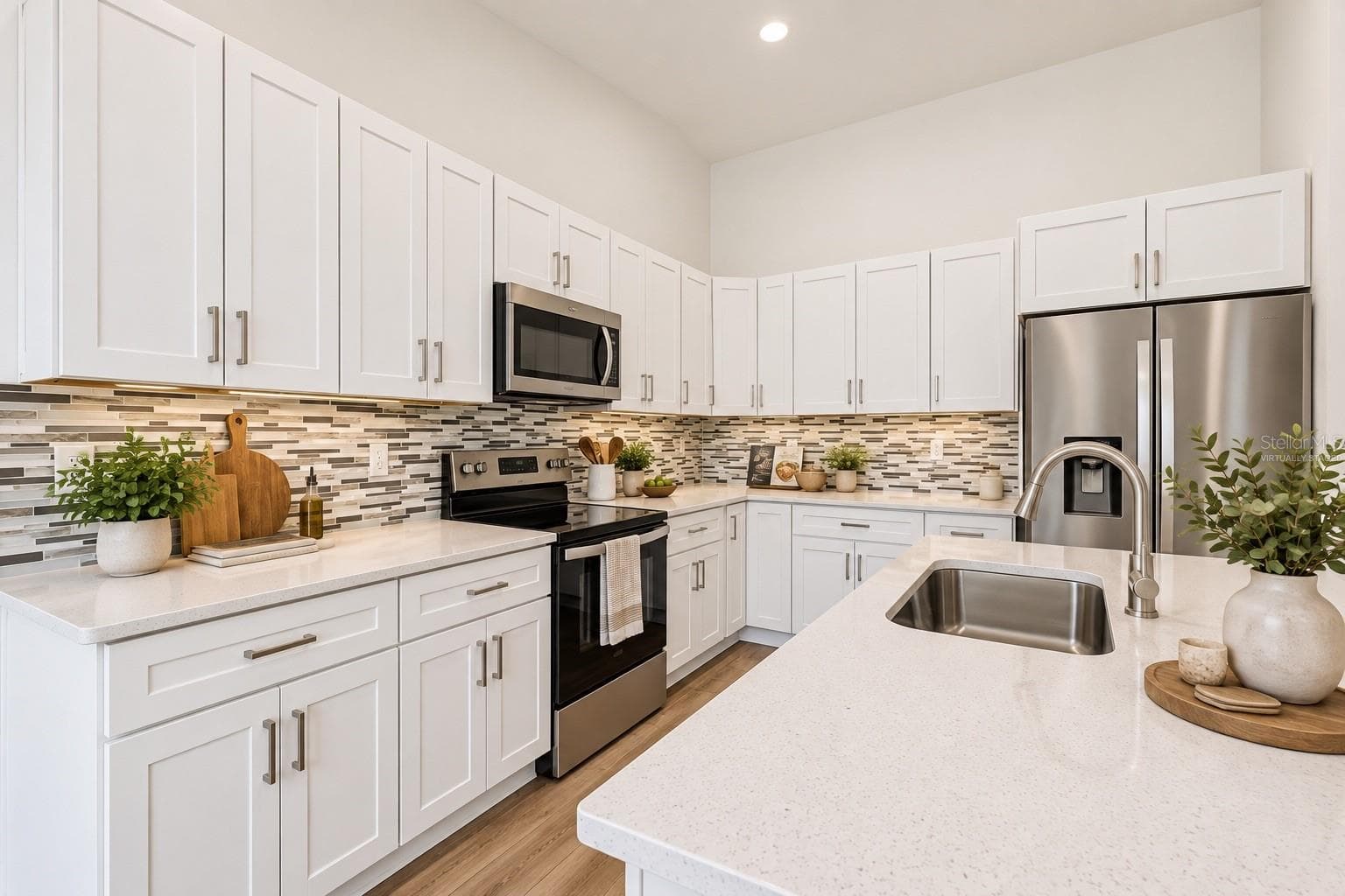 Virtually StagedKitchen - 14586 MOCKING WREN RD, WEEKI WACHEE