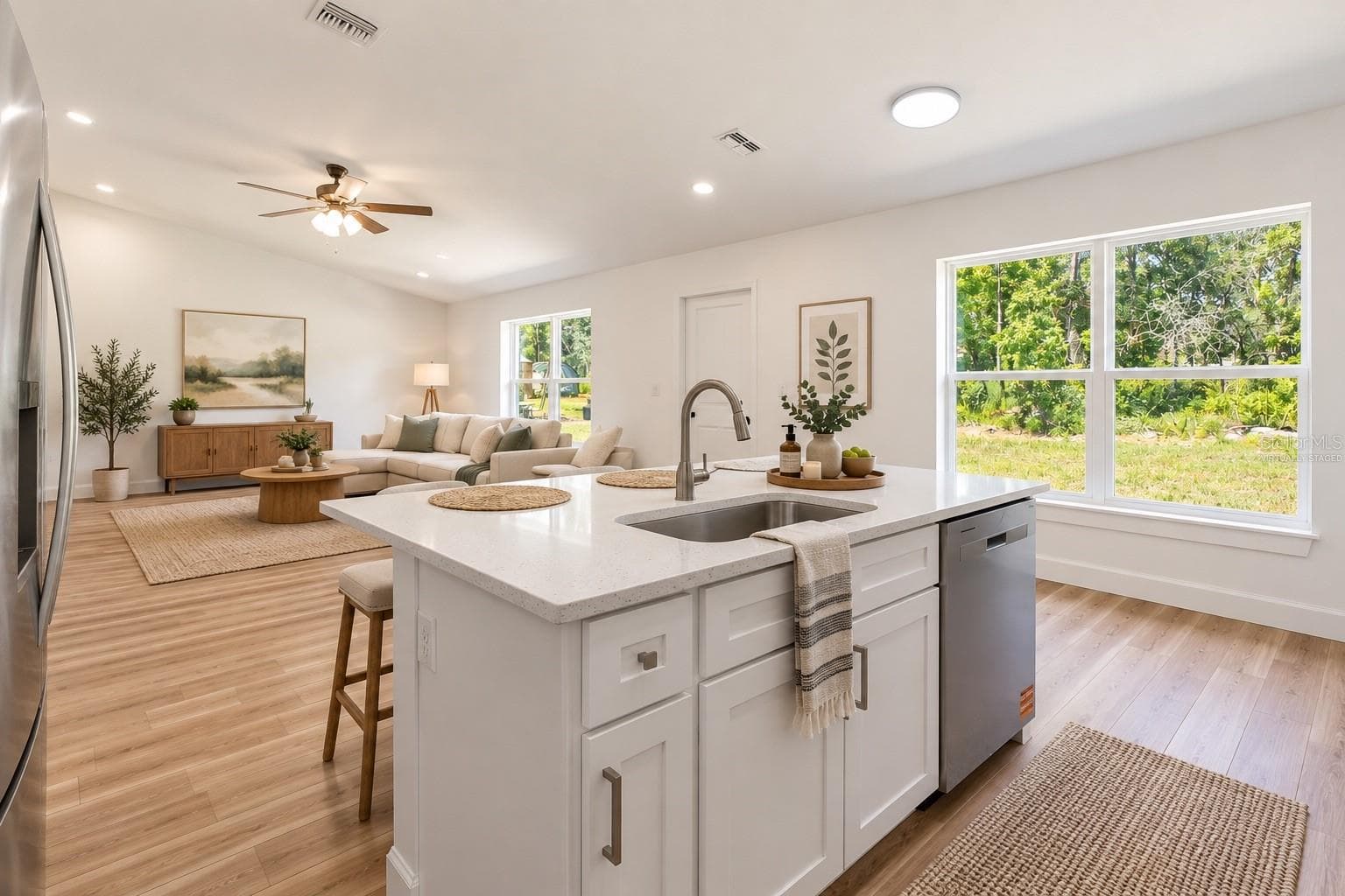 Virtually StagedKitchen - 14586 MOCKING WREN RD, WEEKI WACHEE
