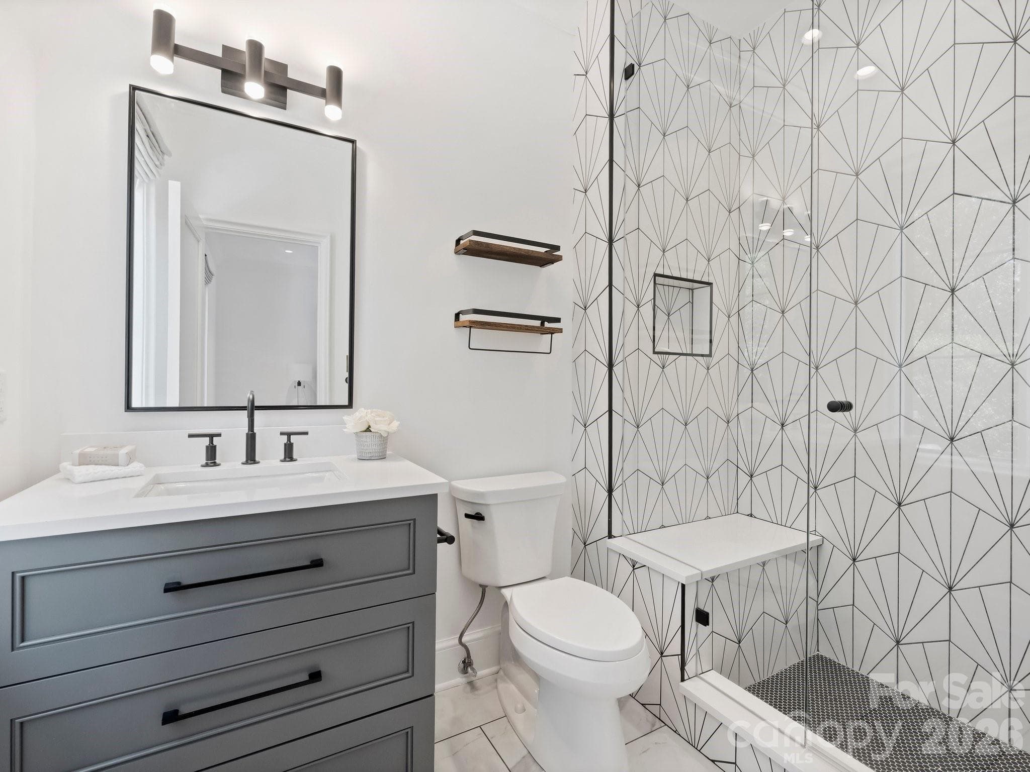 Guest Suite 3 bath - 600 Hermitage Road, Charlotte