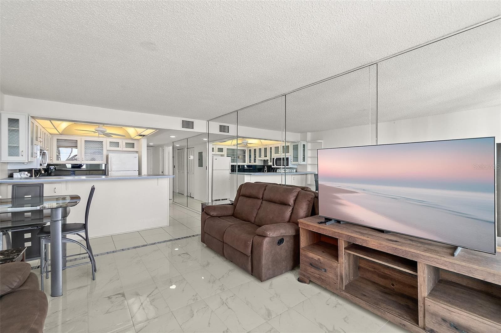 Condominium at 925 N HALIFAX AVE #910, DAYTONA BEACH, photo 19 of 75