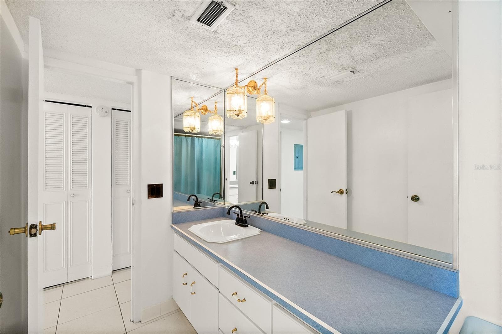 Condominium at 925 N HALIFAX AVE #910, DAYTONA BEACH, photo 33 of 75
