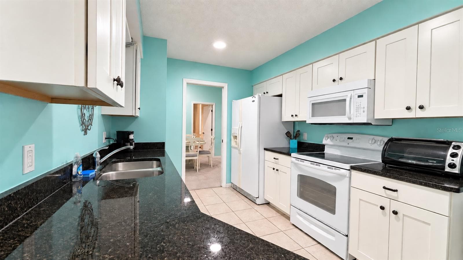 Single Family Residence at 285 MARK TWAIN LN, ROTONDA WEST, photo 3 of 34