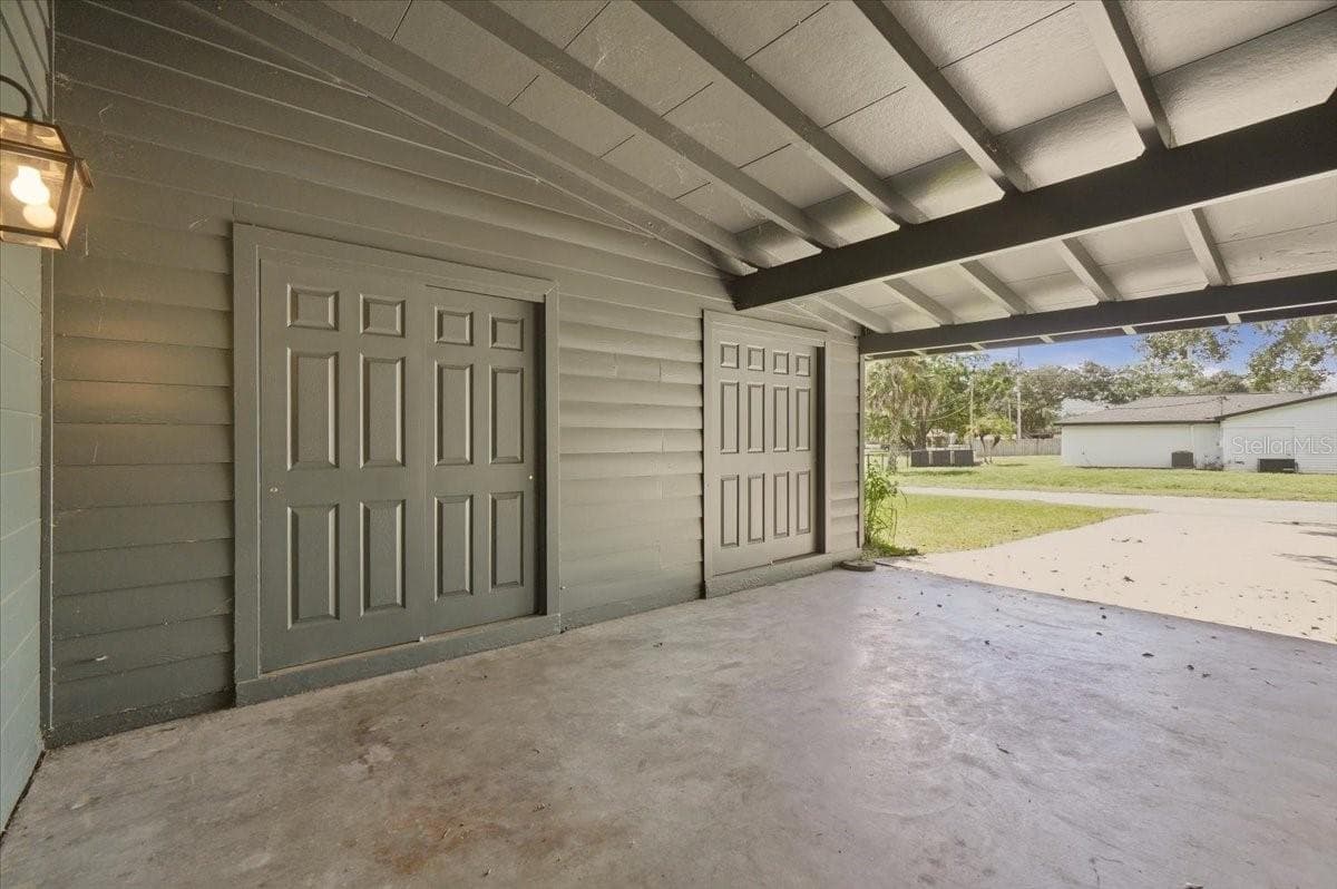 Single Family Residence at 1402 PHYLLIS ST, LAKELAND, photo 24 of 37