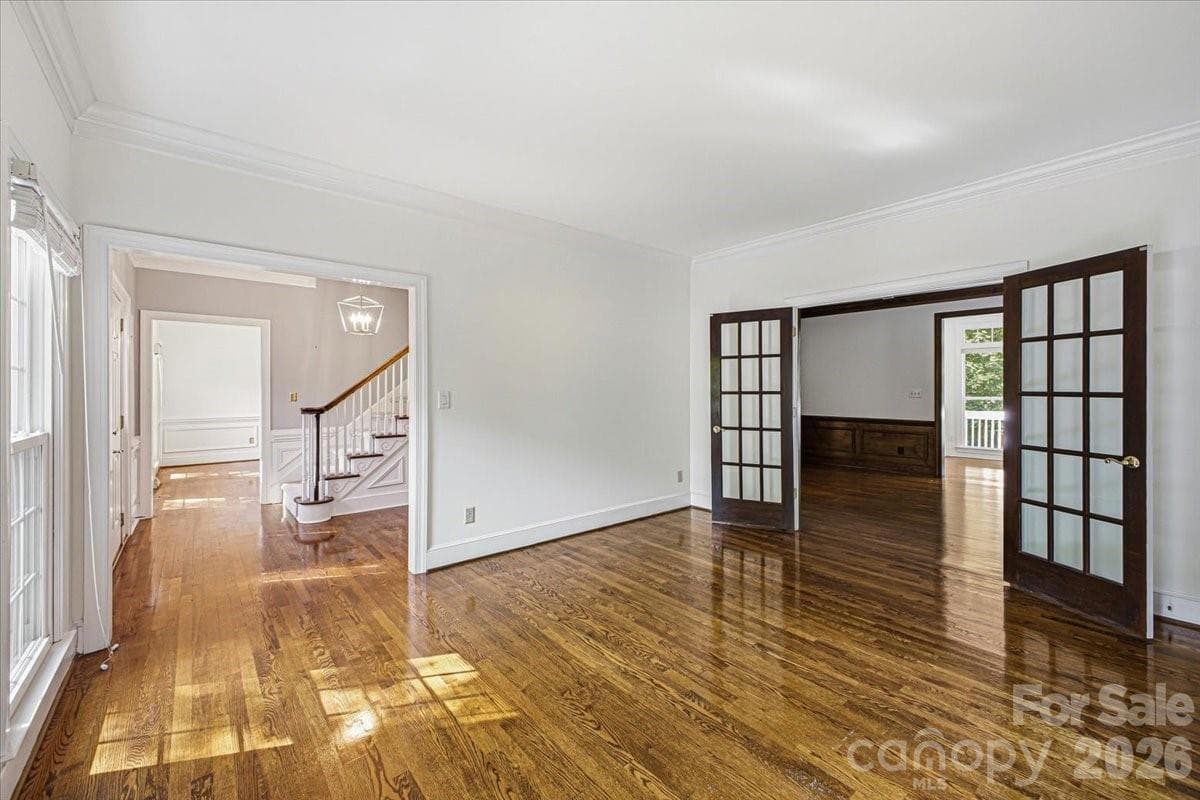 Single Family Residence at 9423 Braemar Terrace, Charlotte, photo 16 of 30