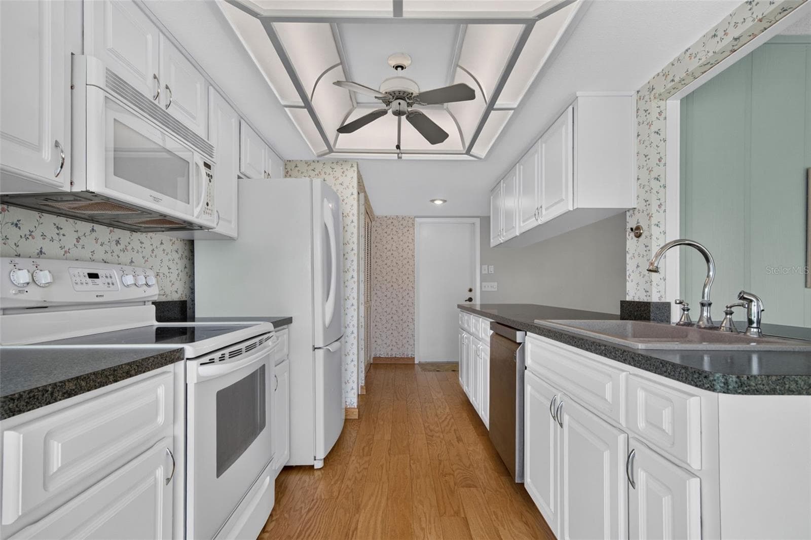 Single Family Residence at 10707 FALLEN LEAF LN, PORT RICHEY, photo 20 of 66