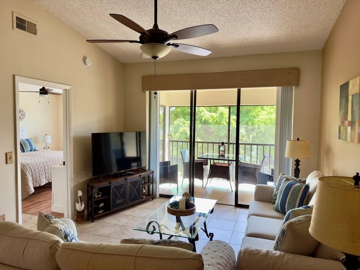 Condo - Hotel at 4510 47TH AVE W #203, BRADENTON, photo 6 of 91