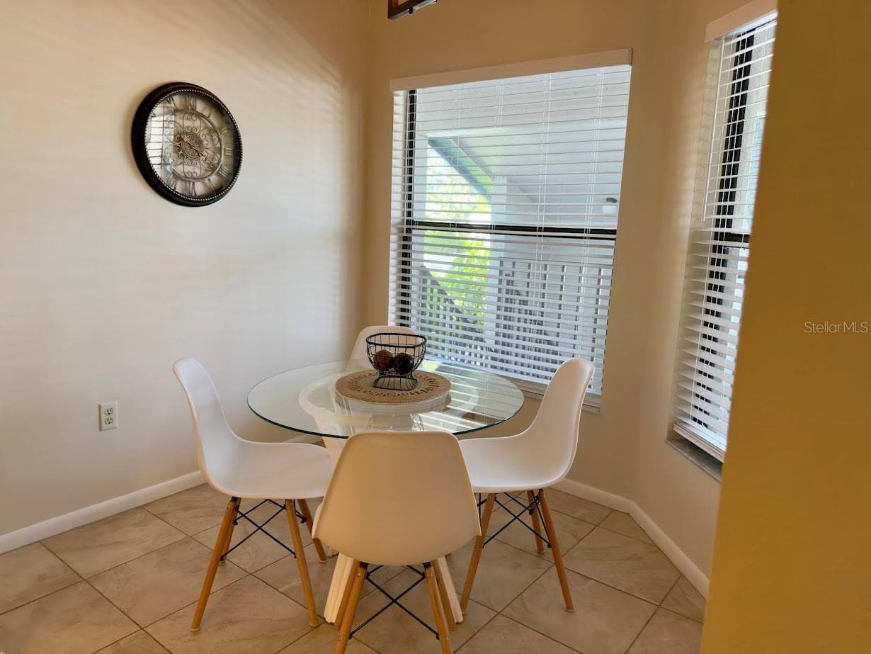Condo - Hotel at 4510 47TH AVE W #203, BRADENTON, photo 9 of 91
