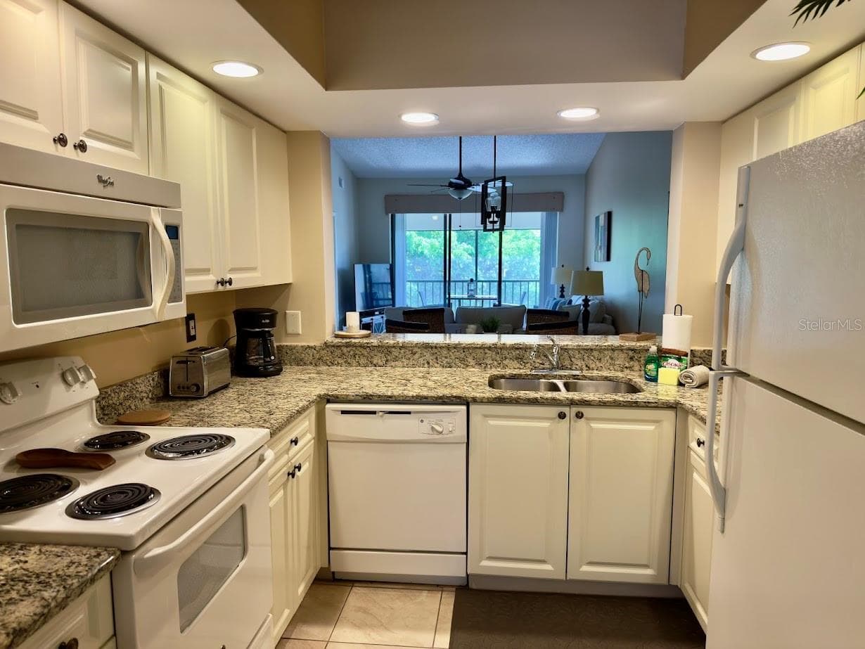 Condo - Hotel at 4510 47TH AVE W #203, BRADENTON, photo 10 of 91