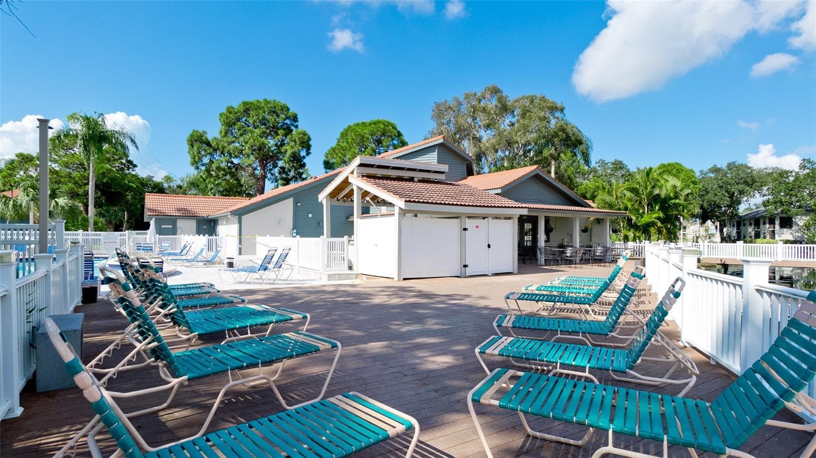 Condo - Hotel at 4510 47TH AVE W #203, BRADENTON, photo 58 of 91