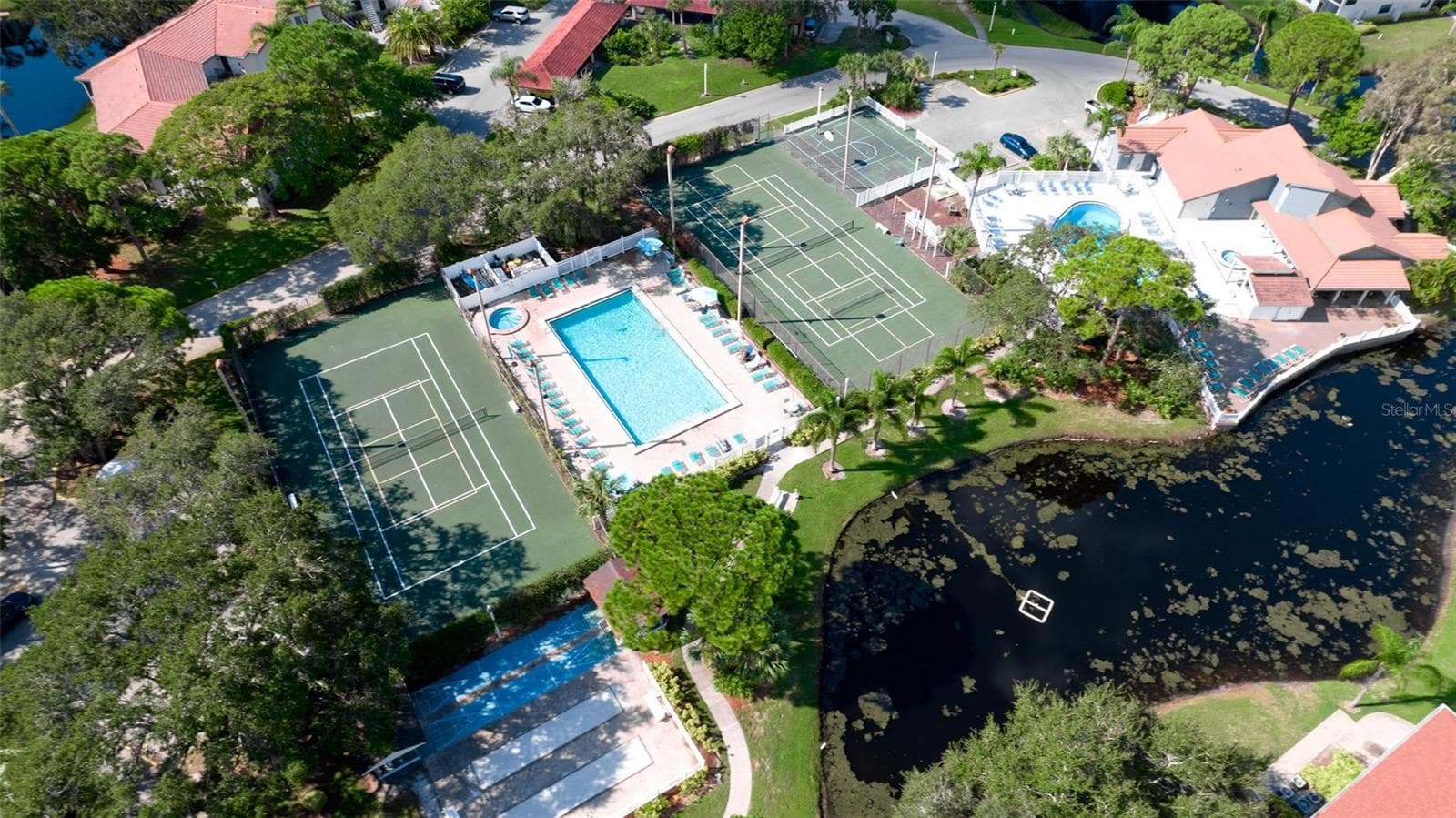Condo - Hotel at 4510 47TH AVE W #203, BRADENTON, photo 87 of 91
