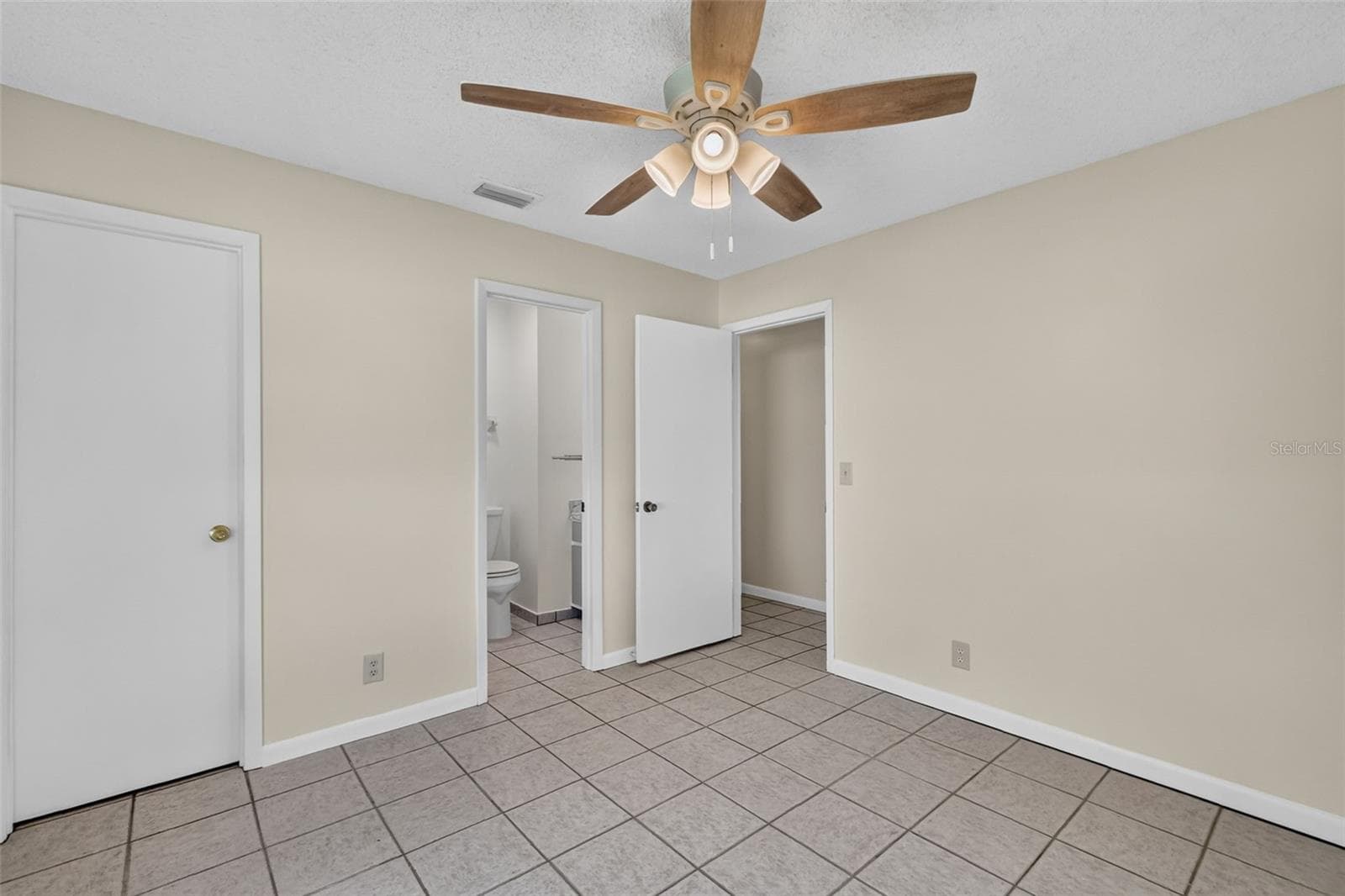 Single Family Residence at 2309 NE 38TH ST, OCALA, photo 24 of 31