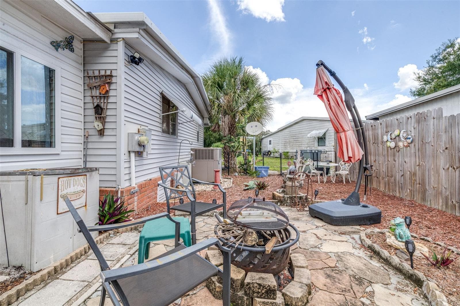 Manufactured Home at 8 WOODLAND CIR, HAINES CITY, photo 26 of 35