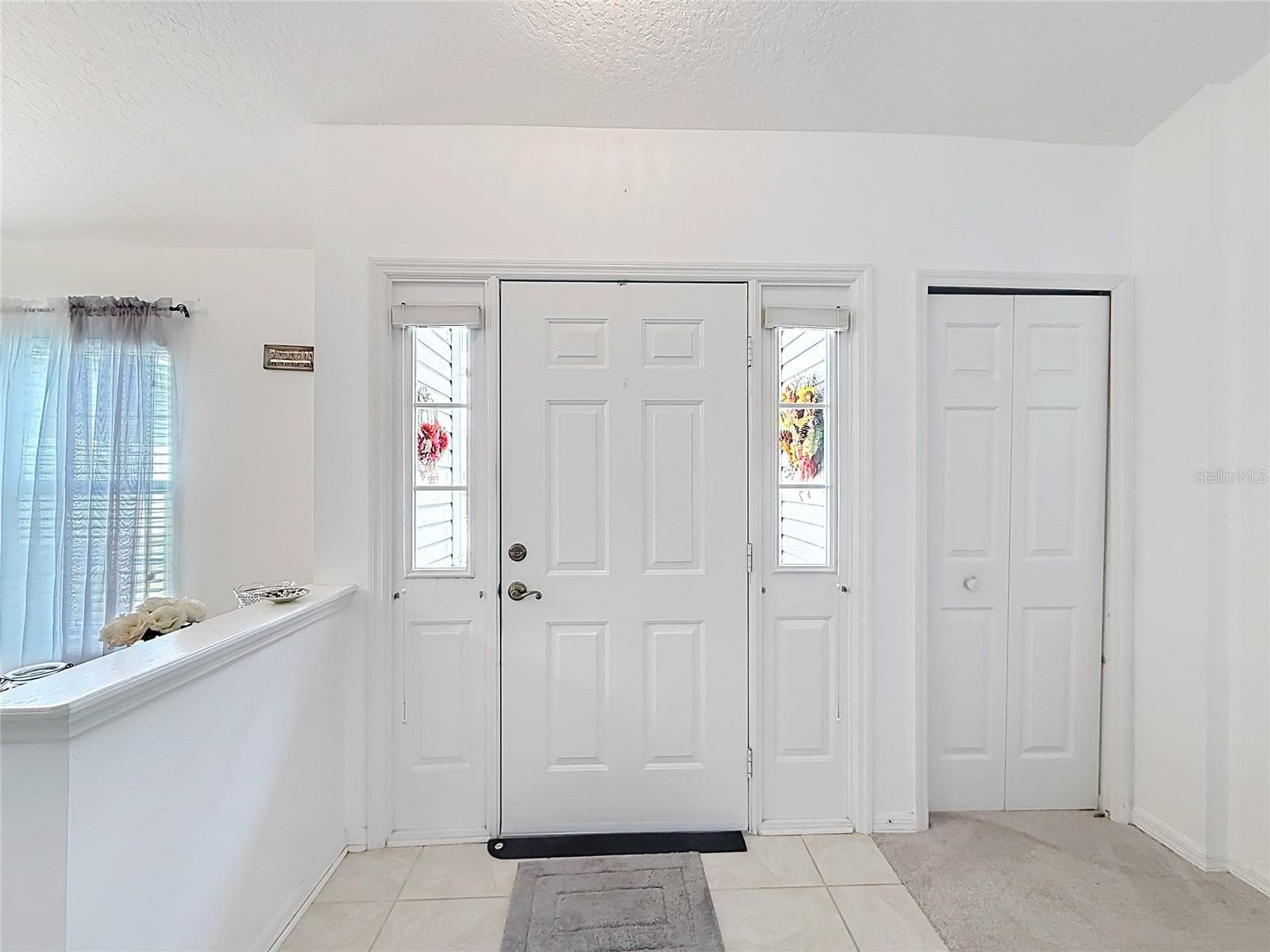 Single Family Residence at 24817 RIVERBOAT BND, LEESBURG, photo 4 of 32