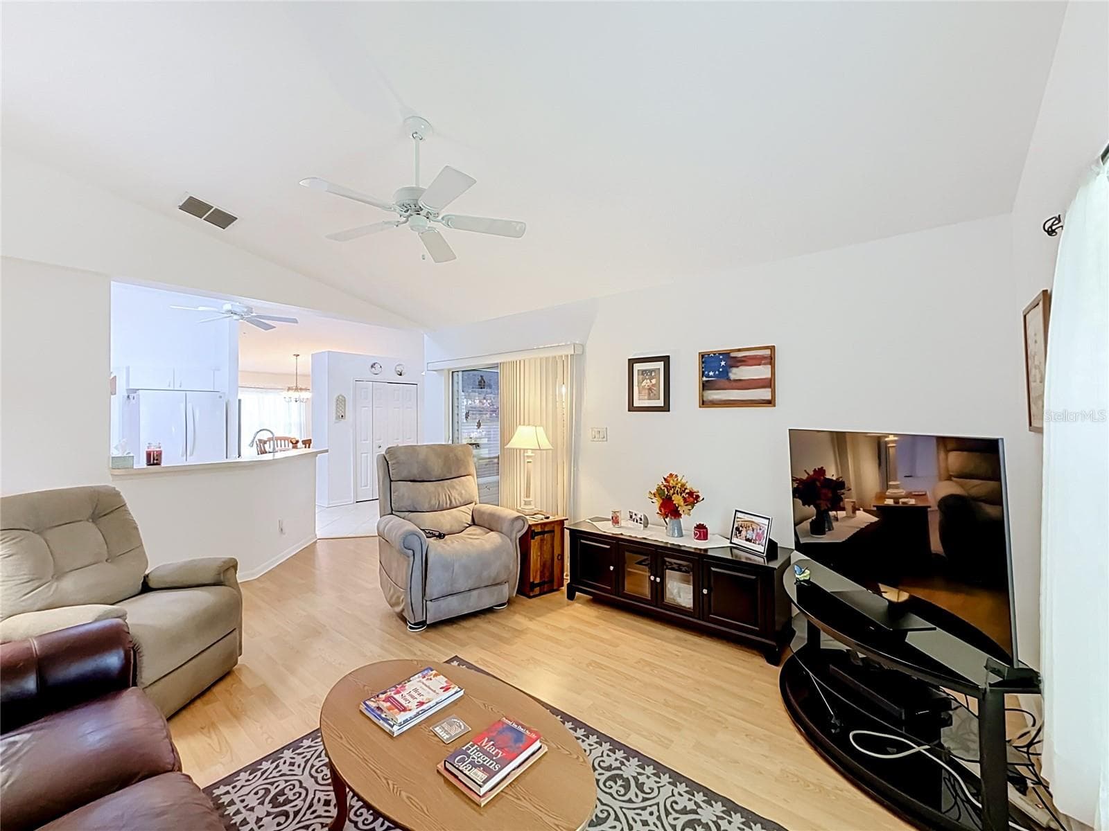 Single Family Residence at 24817 RIVERBOAT BND, LEESBURG, photo 13 of 32
