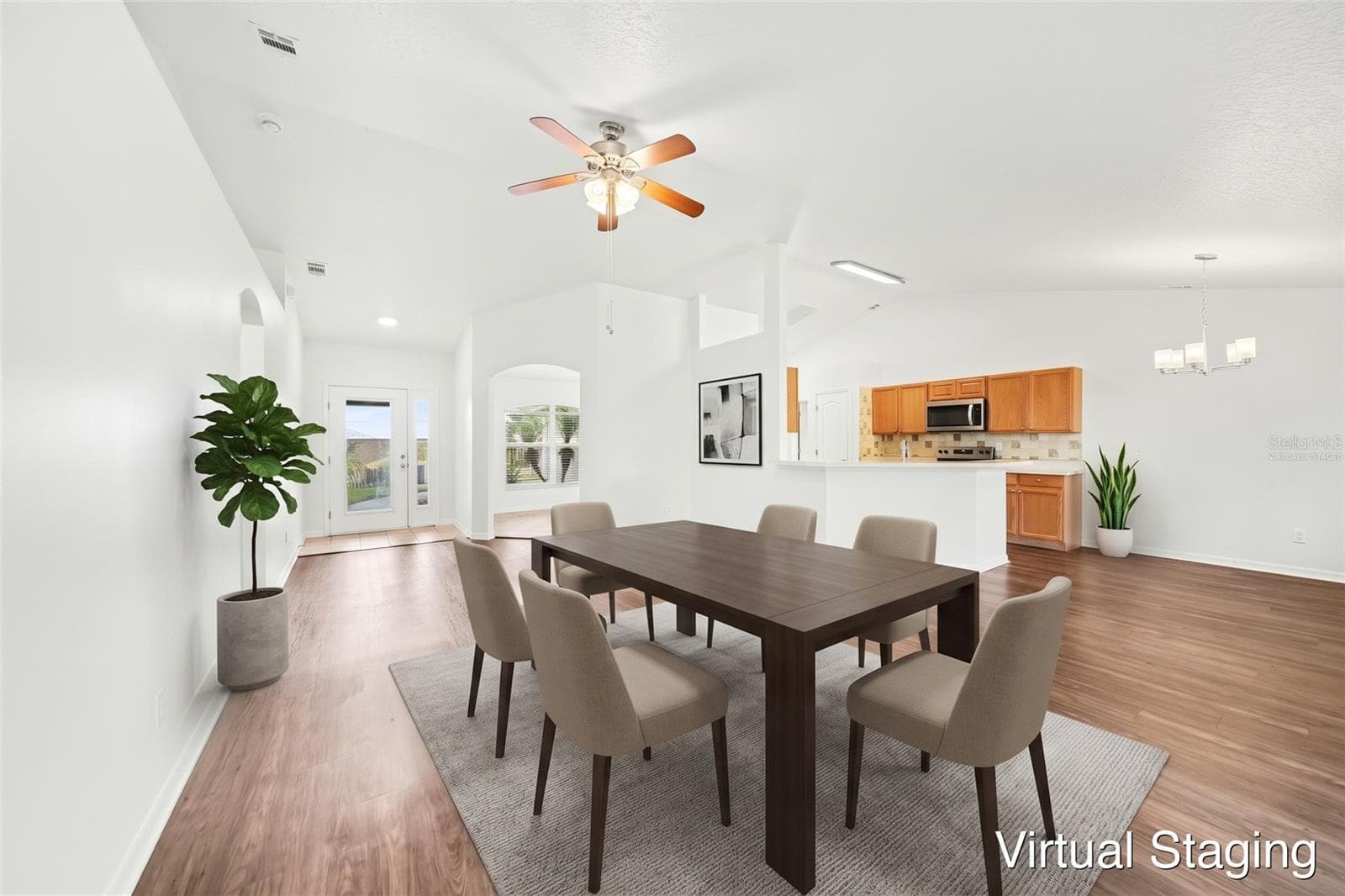 Virtually staged - 10423 LAKE HASSON CIR, CLERMONT