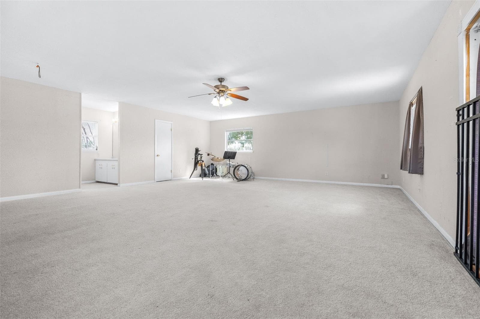 Single Family Residence at 900 LAKE MARTHA DR NE, WINTER HAVEN, photo 24 of 48