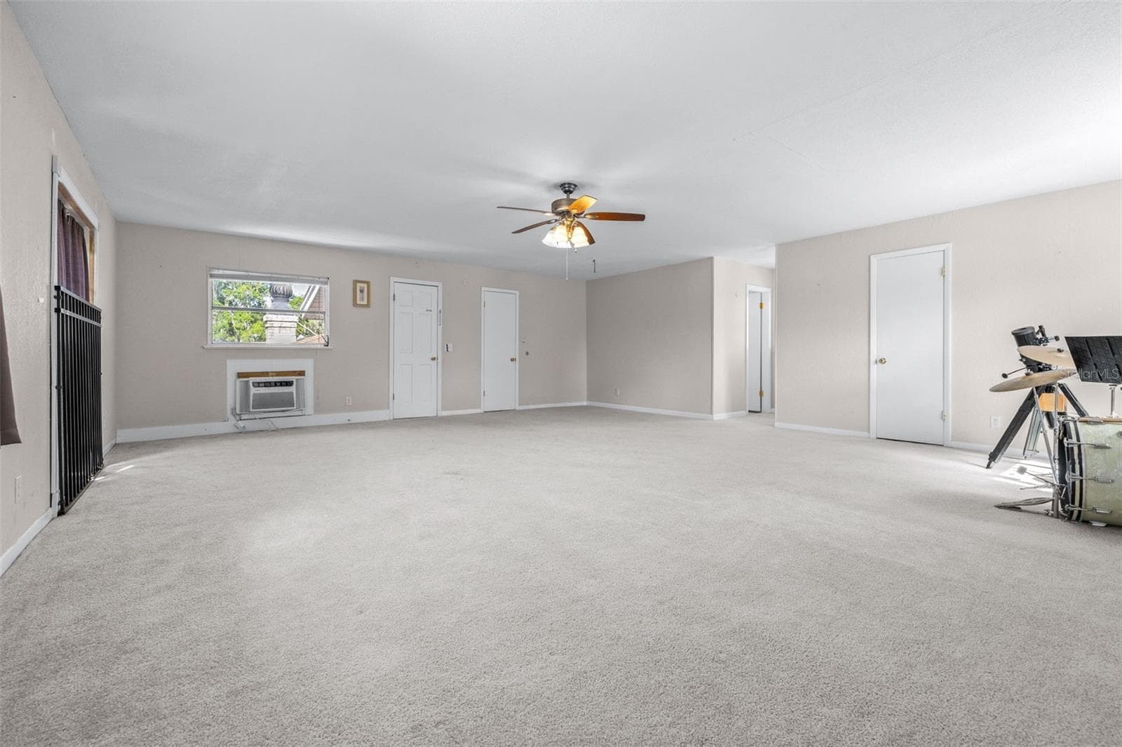 Single Family Residence at 900 LAKE MARTHA DR NE, WINTER HAVEN, photo 25 of 48