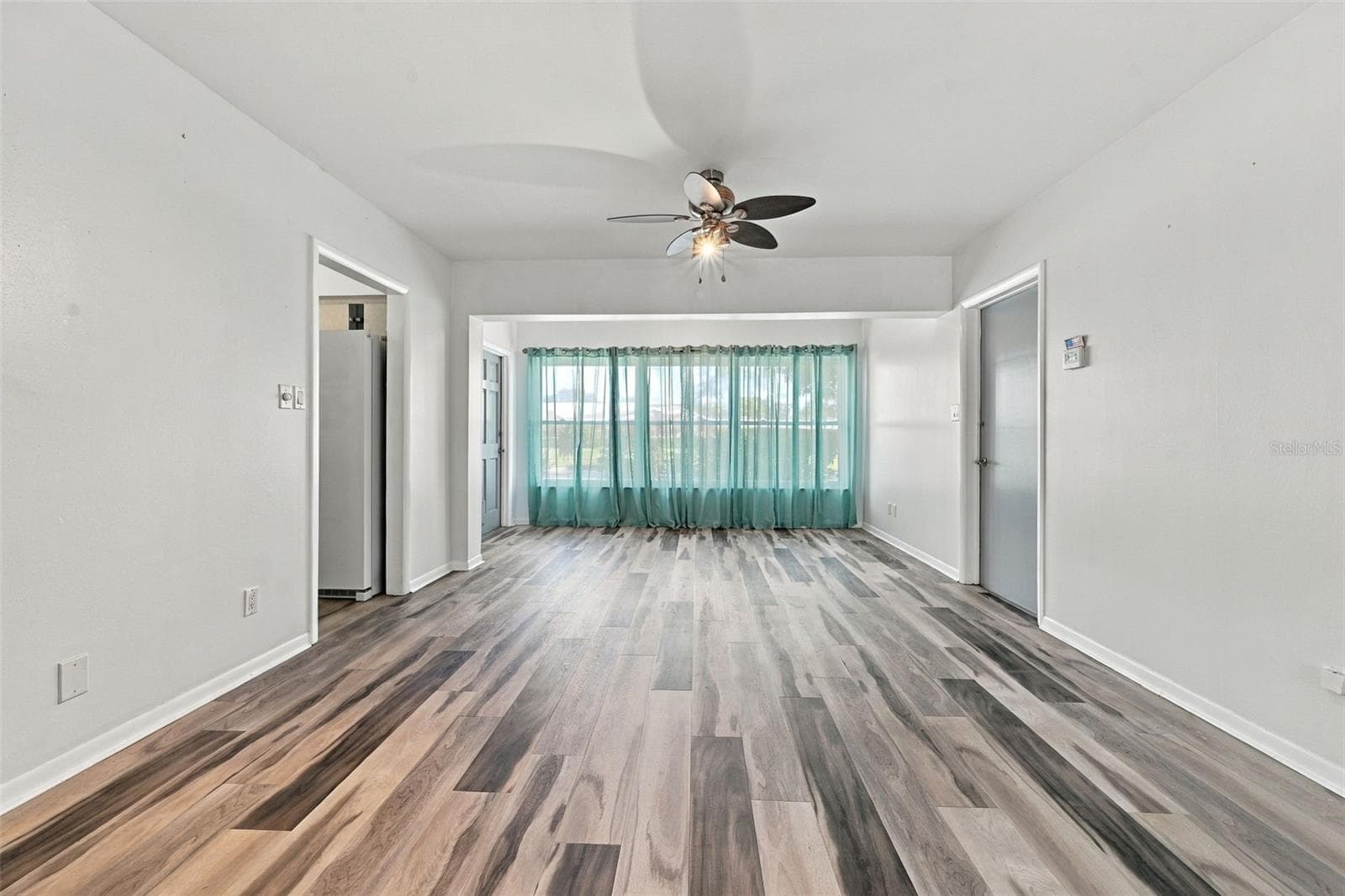 Spacious Living Room & Dining Room Area - 8353 CANDLEWOOD RD, SEMINOLE