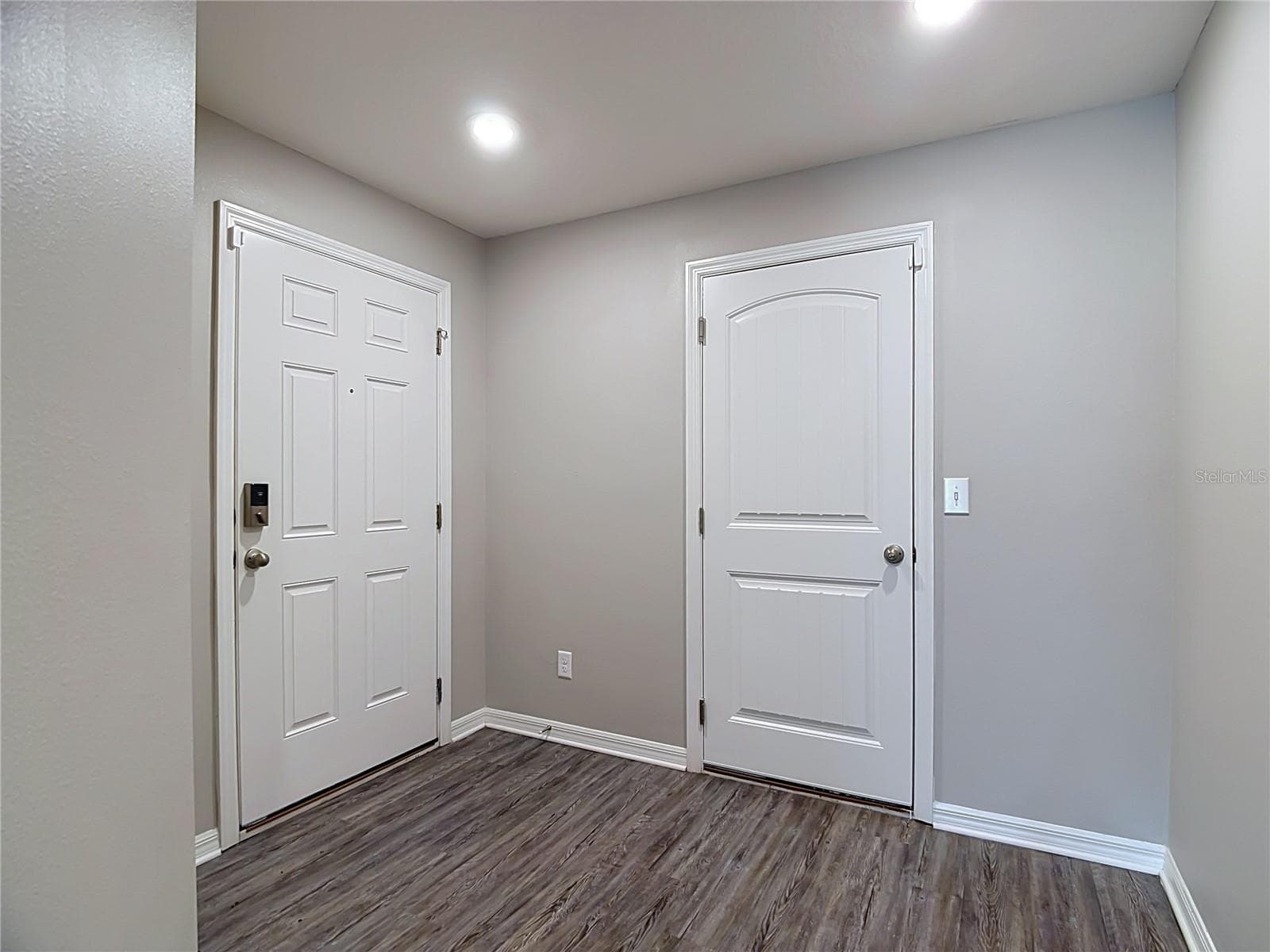 Single Family Residence at 306 JUDY LN, AUBURNDALE, photo 5 of 43