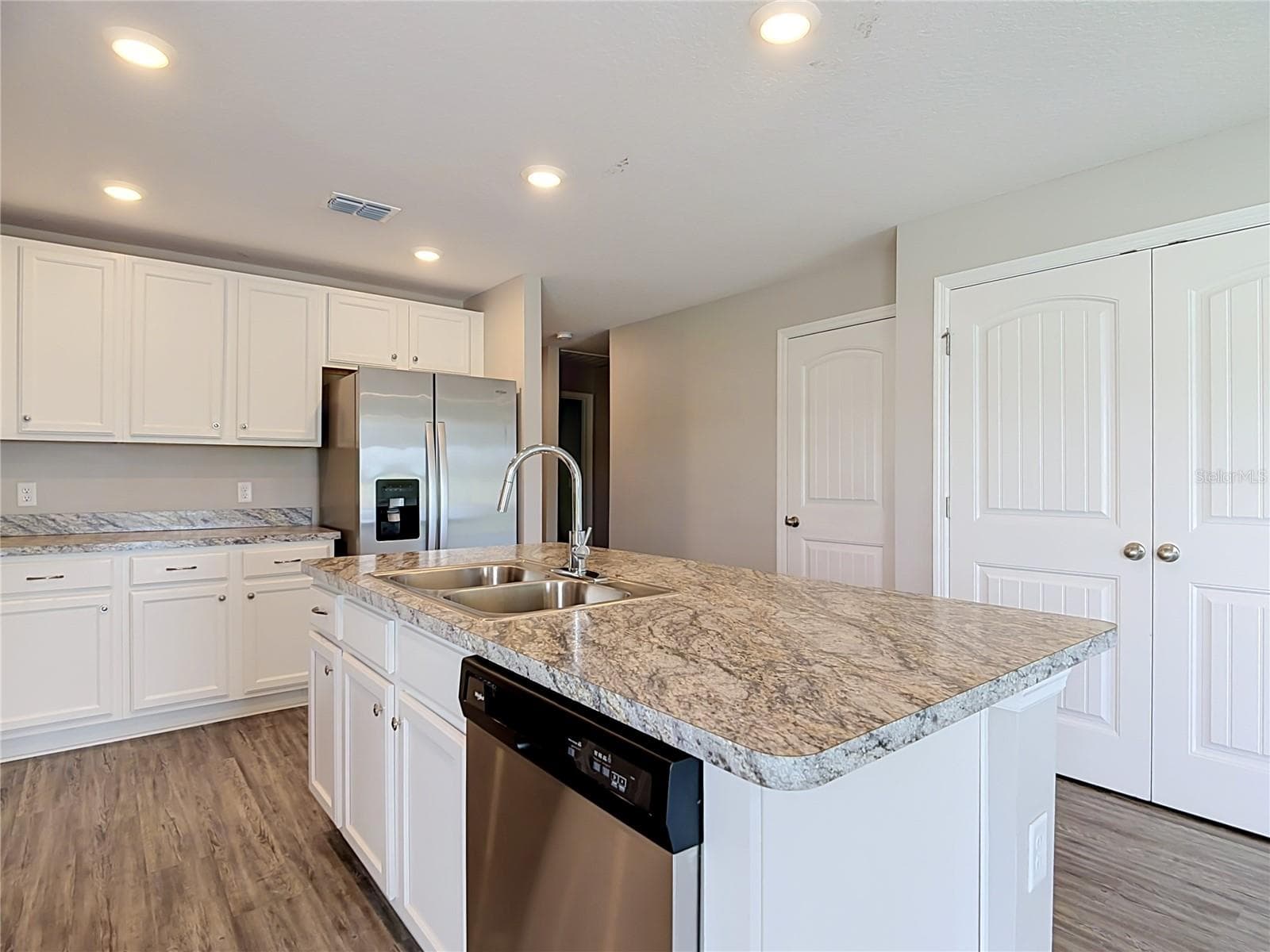 Single Family Residence at 306 JUDY LN, AUBURNDALE, photo 11 of 43