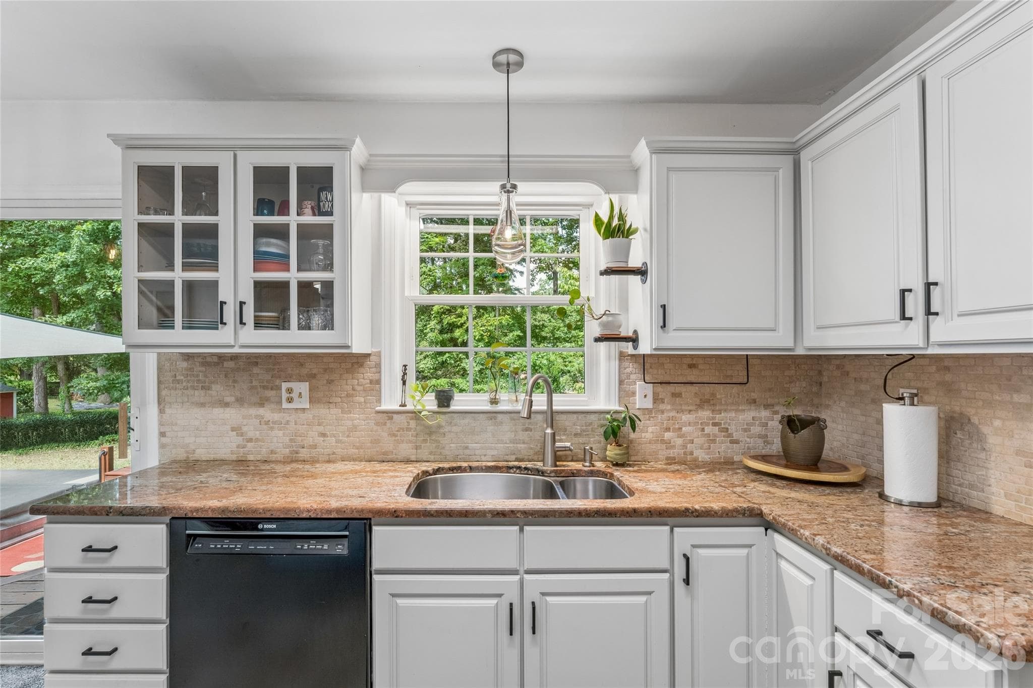 Single Family Residence at 2815 Burnt Mill Road, Charlotte, photo 13 of 48