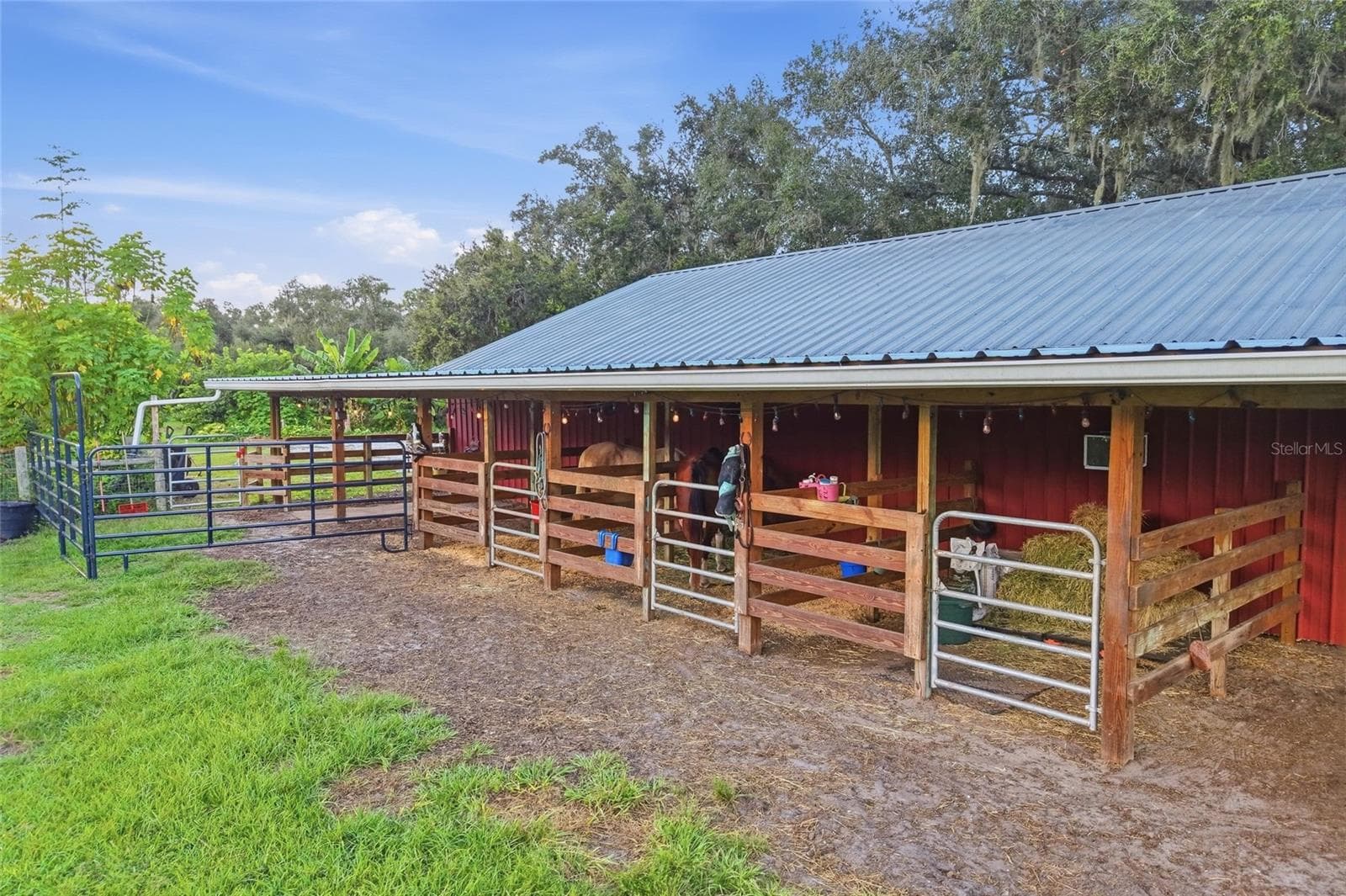 Single Family Residence at 1132 LENA LN, SARASOTA, photo 75 of 97