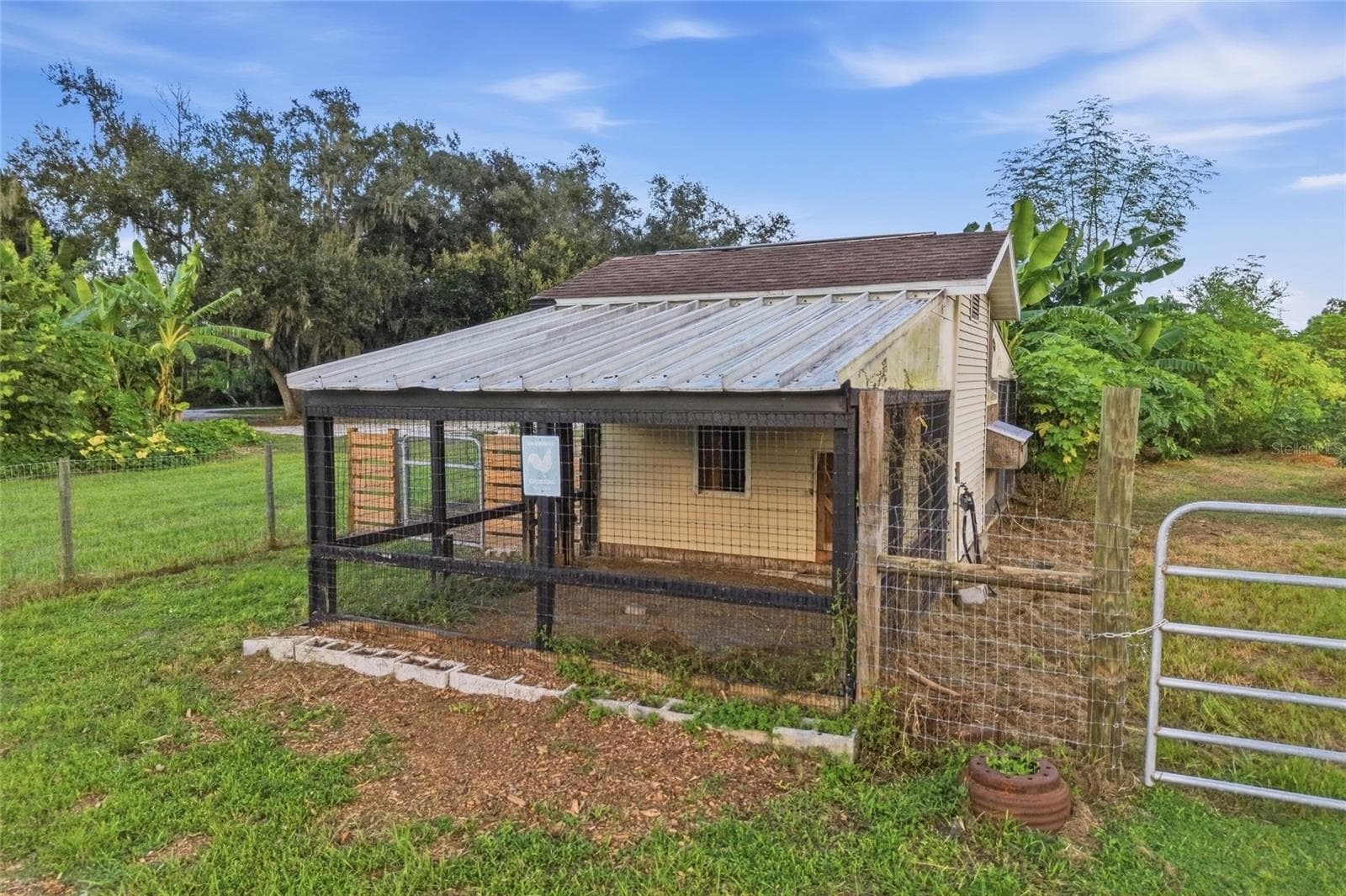 Single Family Residence at 1132 LENA LN, SARASOTA, photo 86 of 97