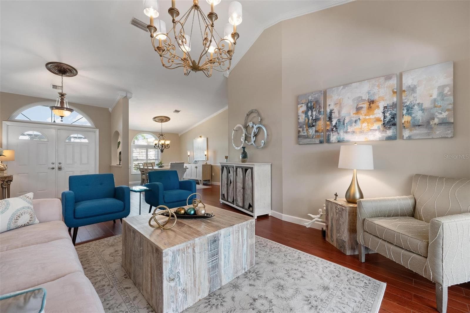 Living Room - 512 WARWICK DR, VENICE