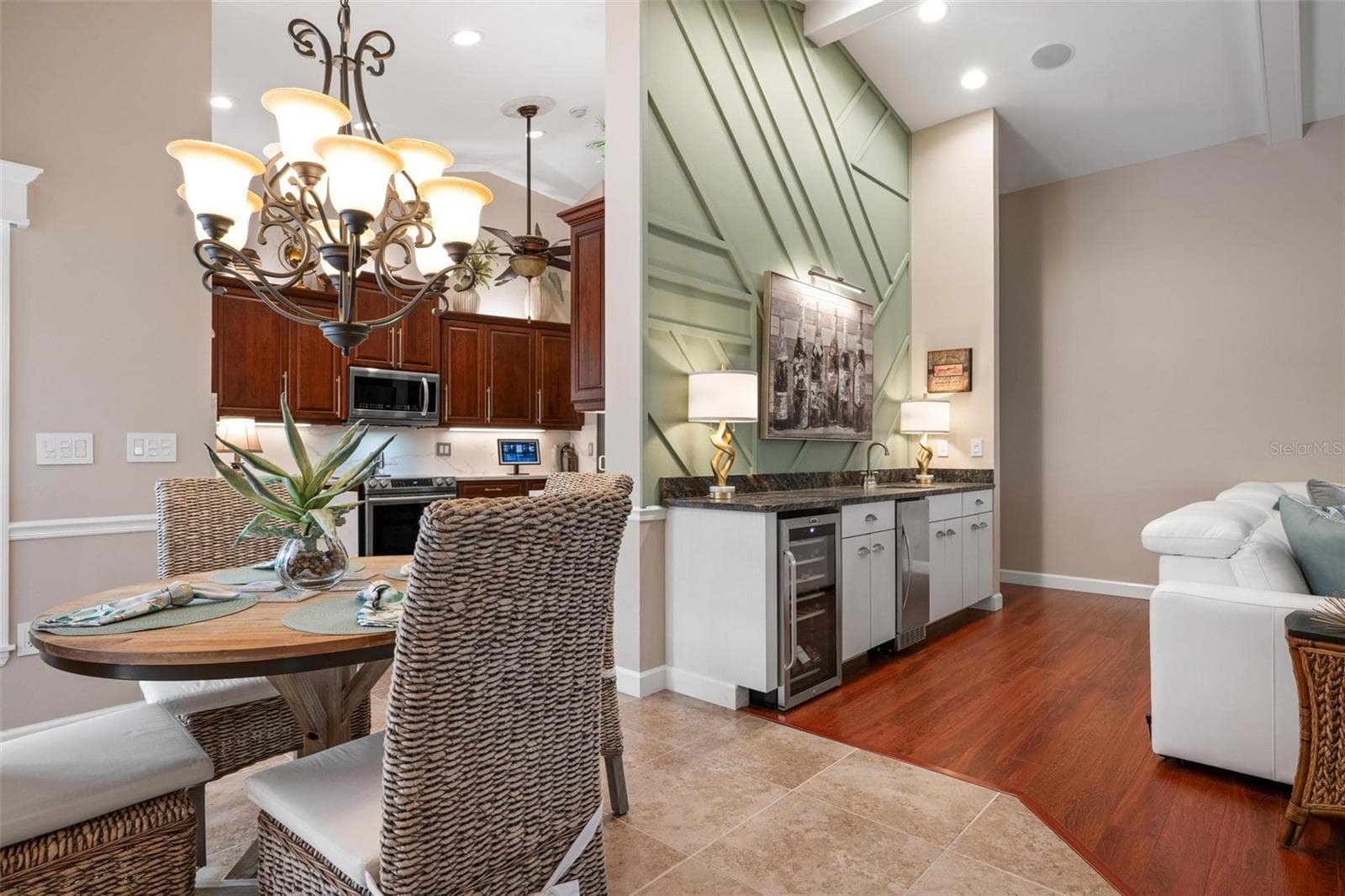 Dinette/Great Room - 512 WARWICK DR, VENICE