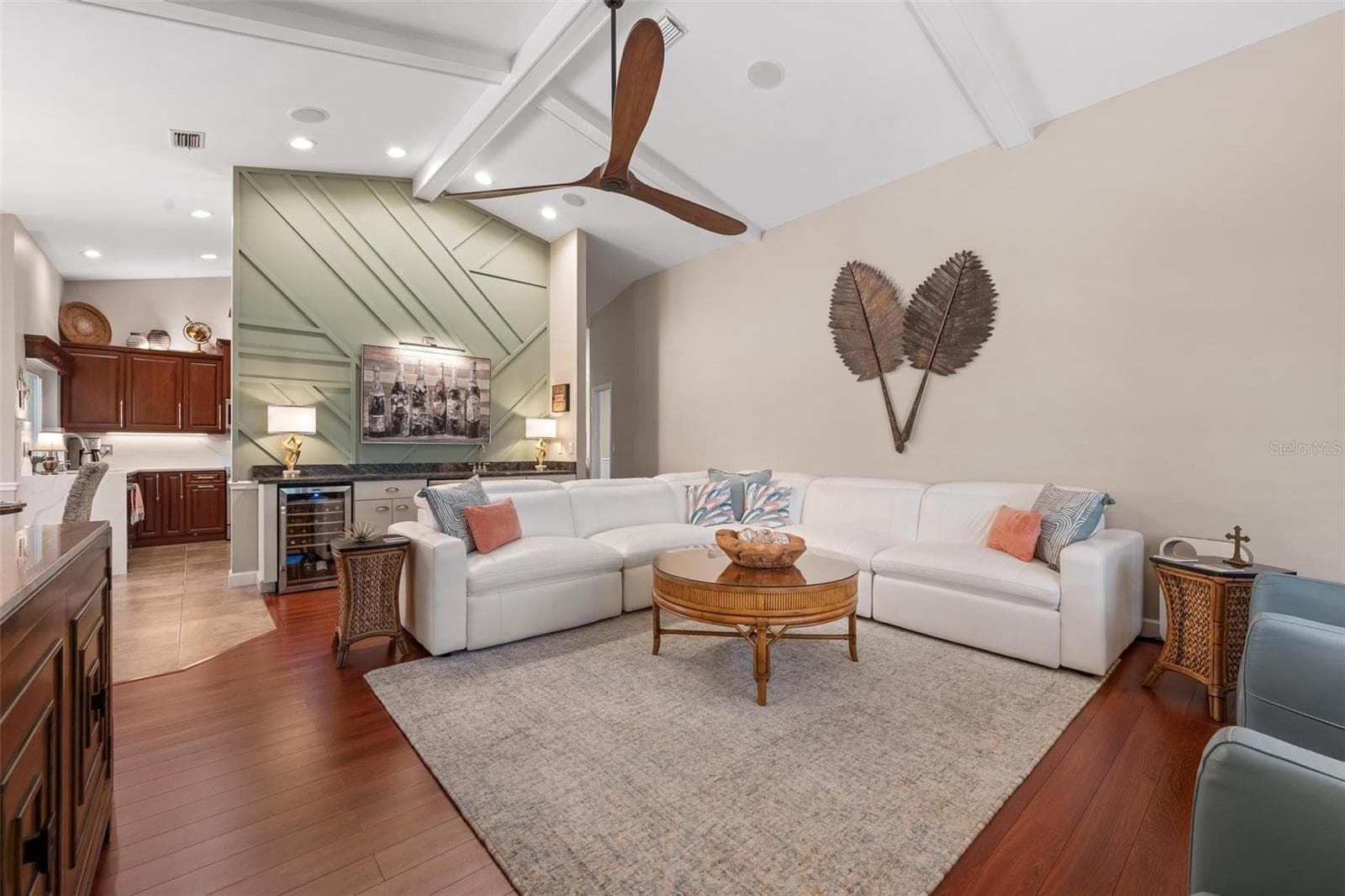 Great Room - 512 WARWICK DR, VENICE