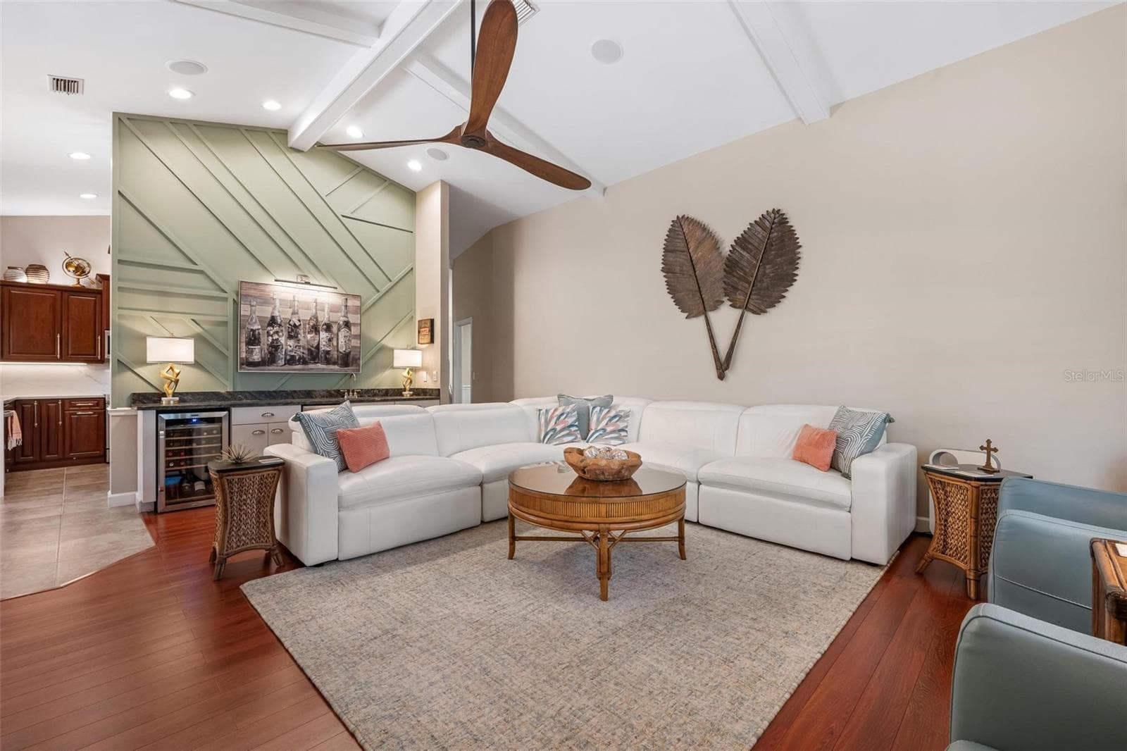 Great Room - 512 WARWICK DR, VENICE