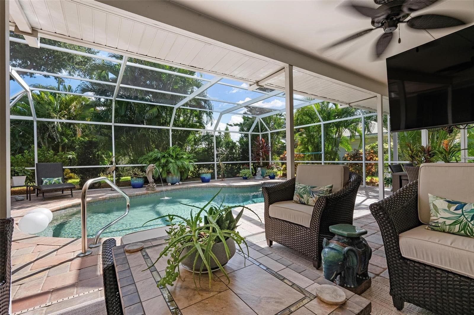 Lanai/Pool - 512 WARWICK DR, VENICE