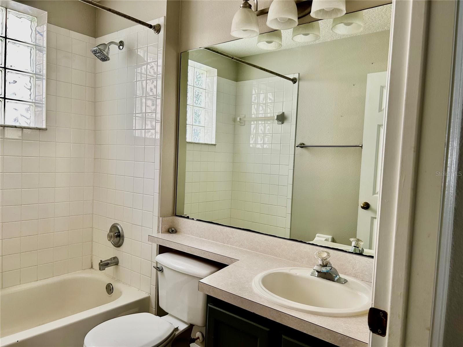 Single Family Residence at 4326 BOCA WOODS DR, ORLANDO, photo 22 of 48