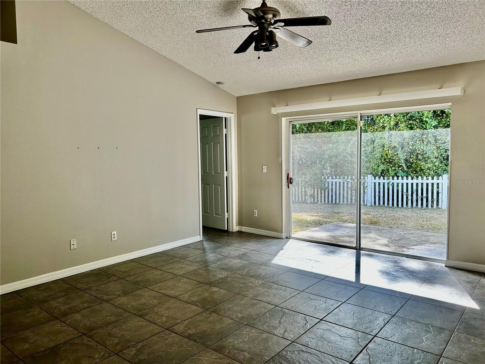 Single Family Residence at 4326 BOCA WOODS DR, ORLANDO, photo 38 of 48