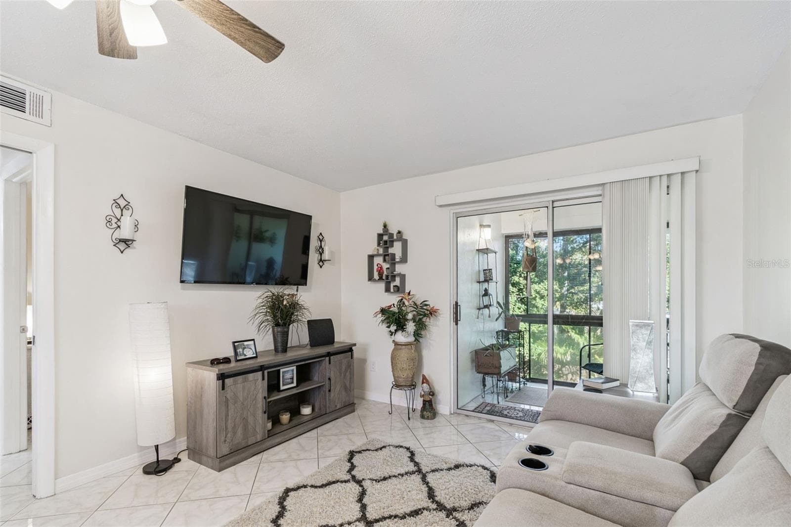 Condominium at 2750 E BAY DR #12B, LARGO, photo 18 of 48
