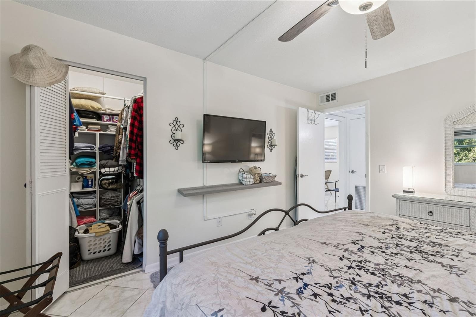 Condominium at 2750 E BAY DR #12B, LARGO, photo 31 of 48