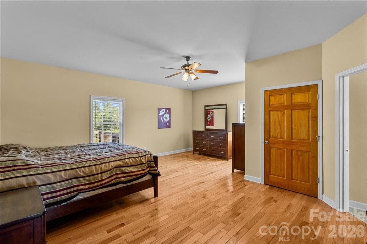Single Family Residence at 2536 Tyro Road, Lexington, photo 17 of 47