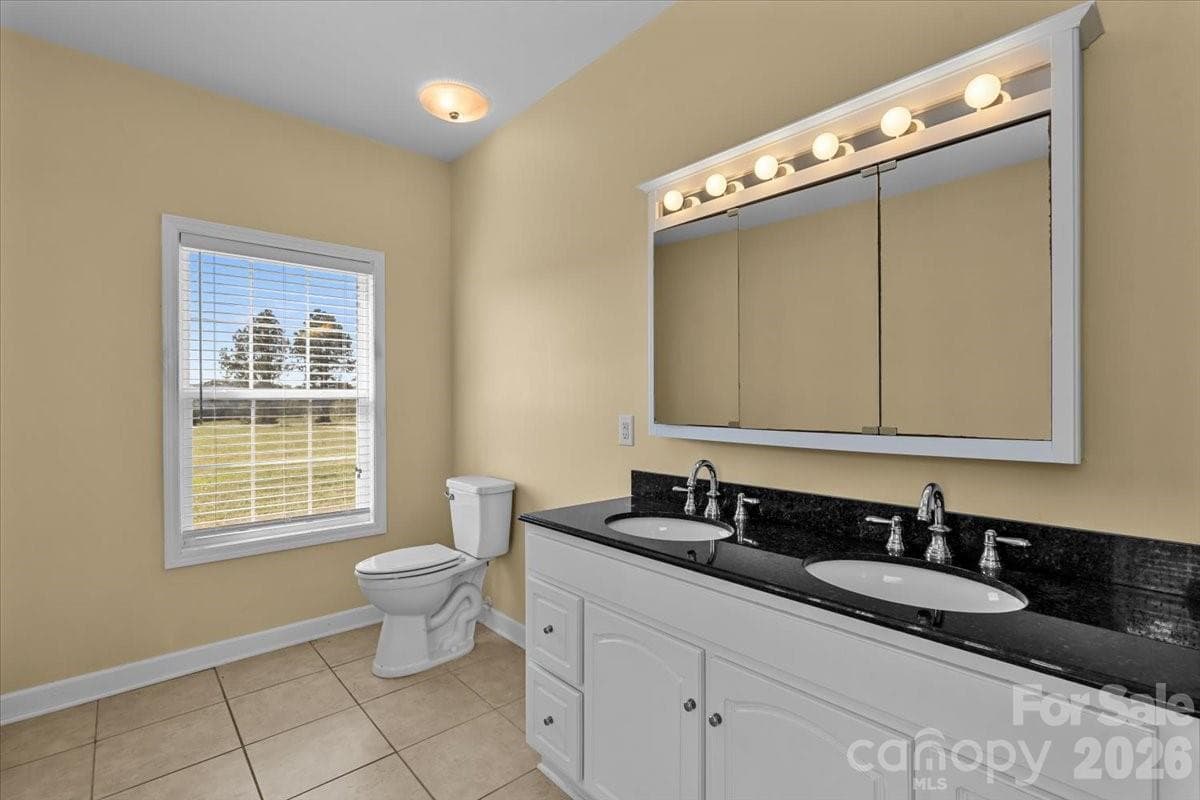 Single Family Residence at 2536 Tyro Road, Lexington, photo 19 of 47