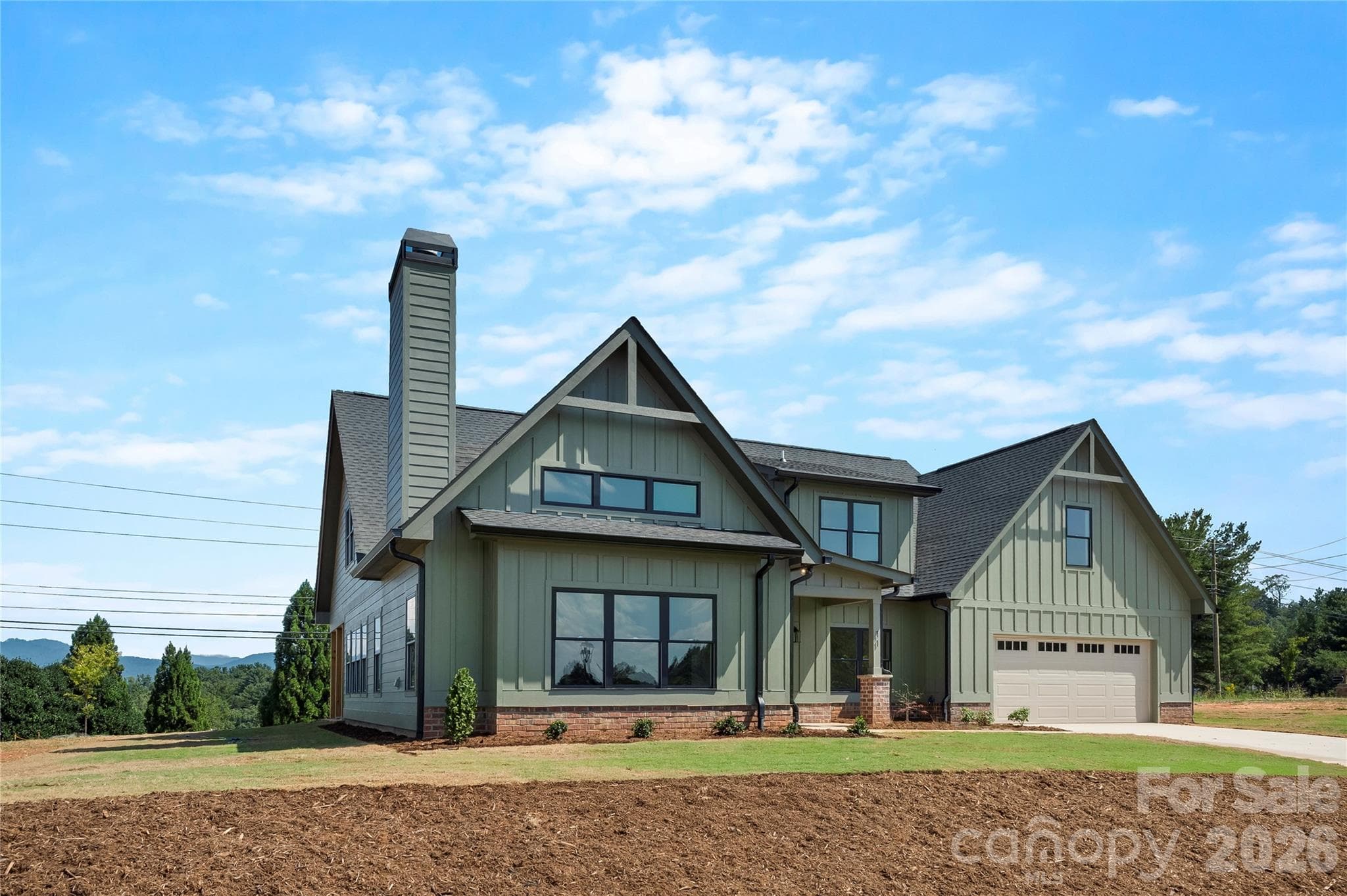 Single Family Residence at 11 Sky Drive S, Asheville, photo 3 of 31