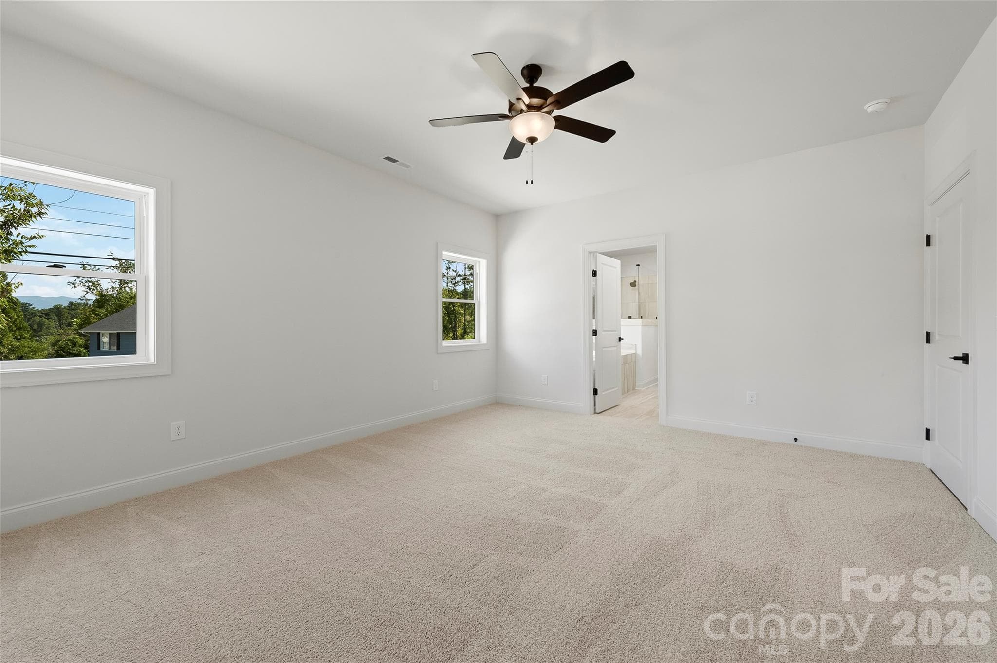 Single Family Residence at 11 Sky Drive S, Asheville, photo 23 of 31