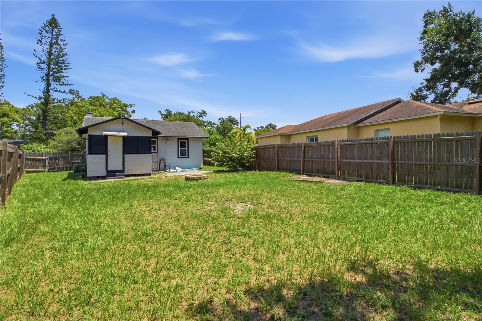 Single Family Residence at 5552 CRISSMAN DR N, ST PETERSBURG, photo 30 of 37