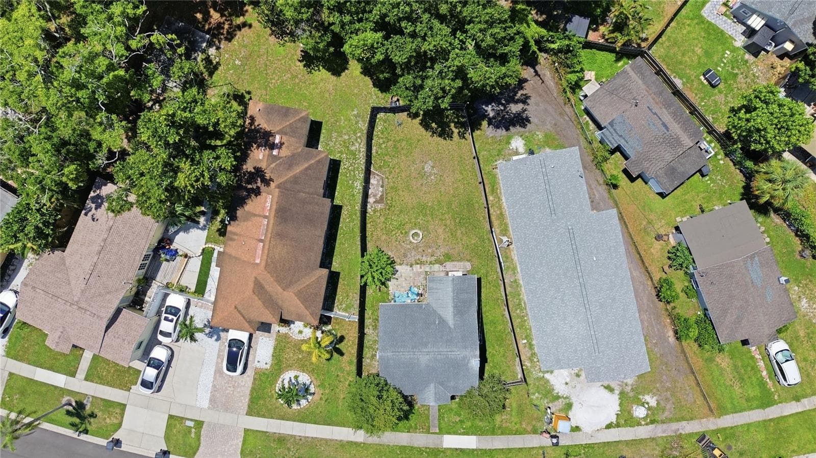 Single Family Residence at 5552 CRISSMAN DR N, ST PETERSBURG, photo 35 of 37