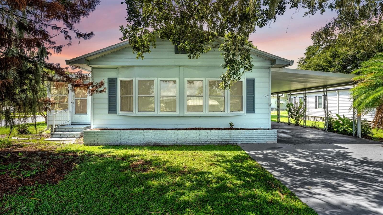 1610 REYNOLDS RD #128