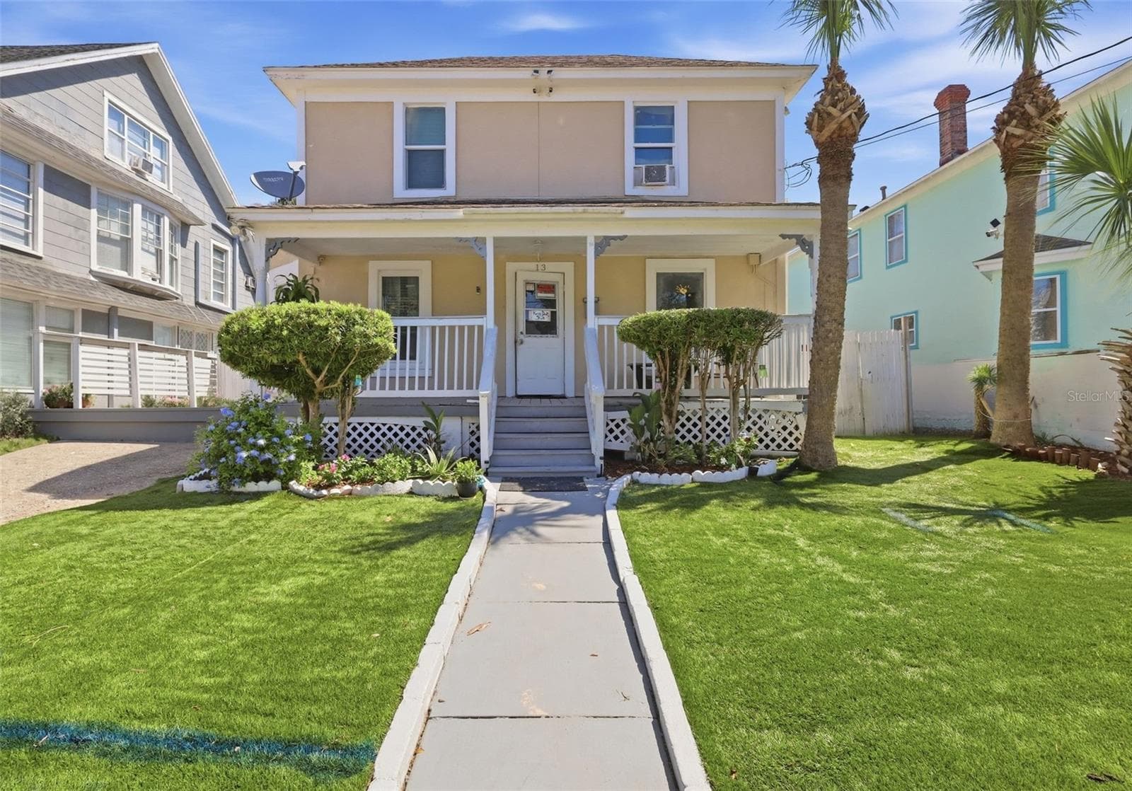 13 S OLEANDER AVE