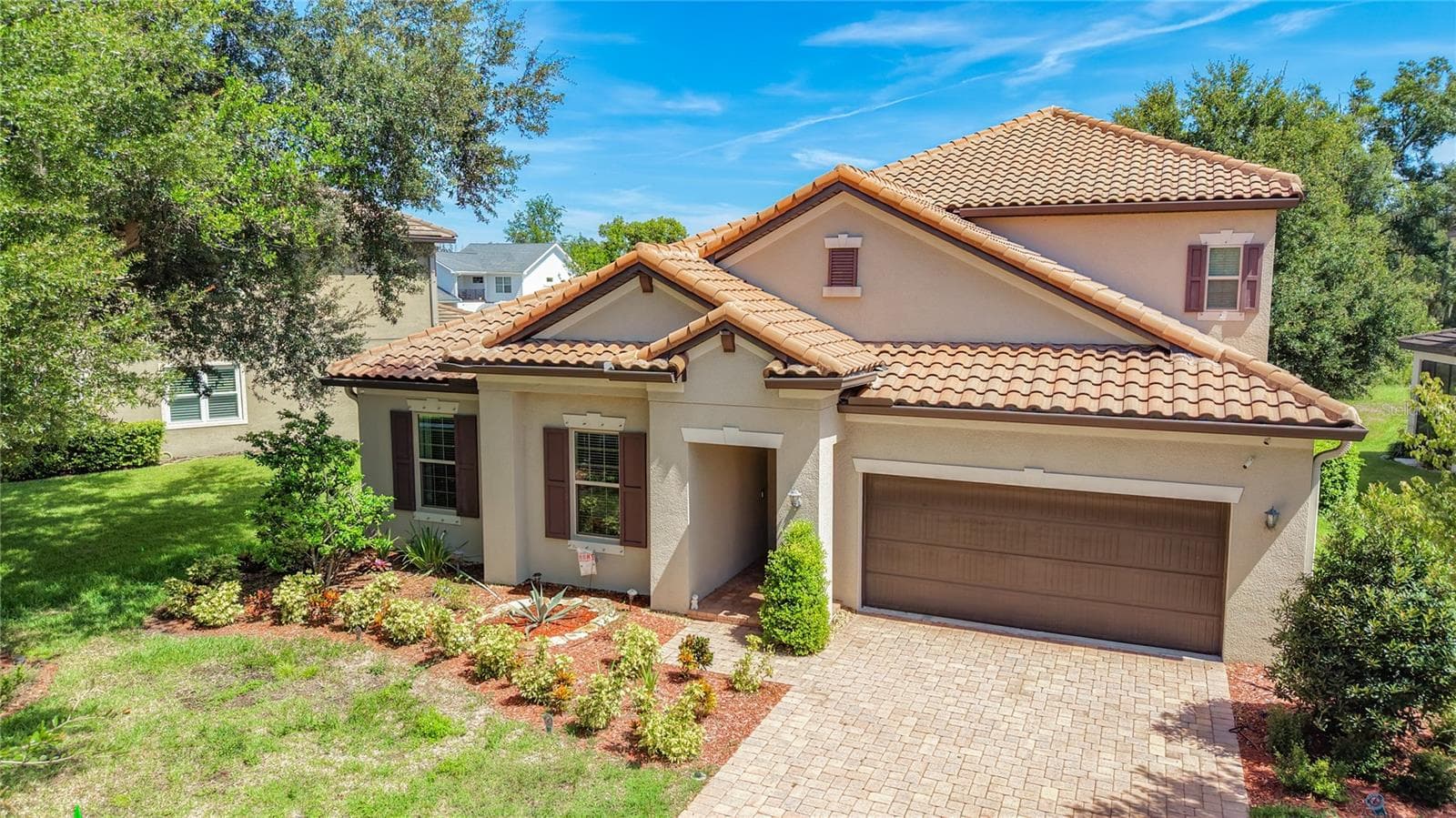 Single Family Residence at 1107 ISOBEL RESERVE LN, TAMPA, photo 10 of 86