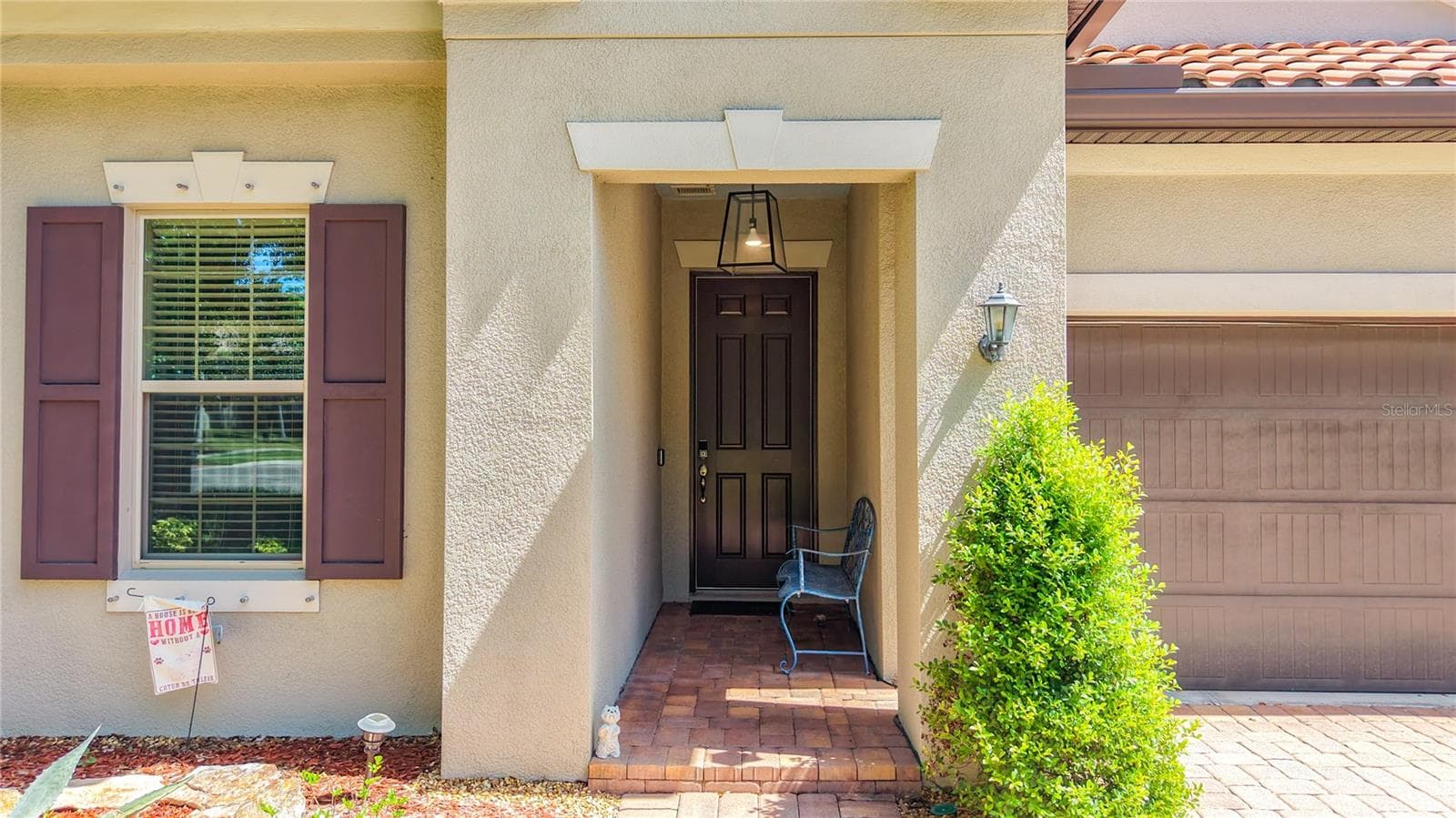 Single Family Residence at 1107 ISOBEL RESERVE LN, TAMPA, photo 14 of 86